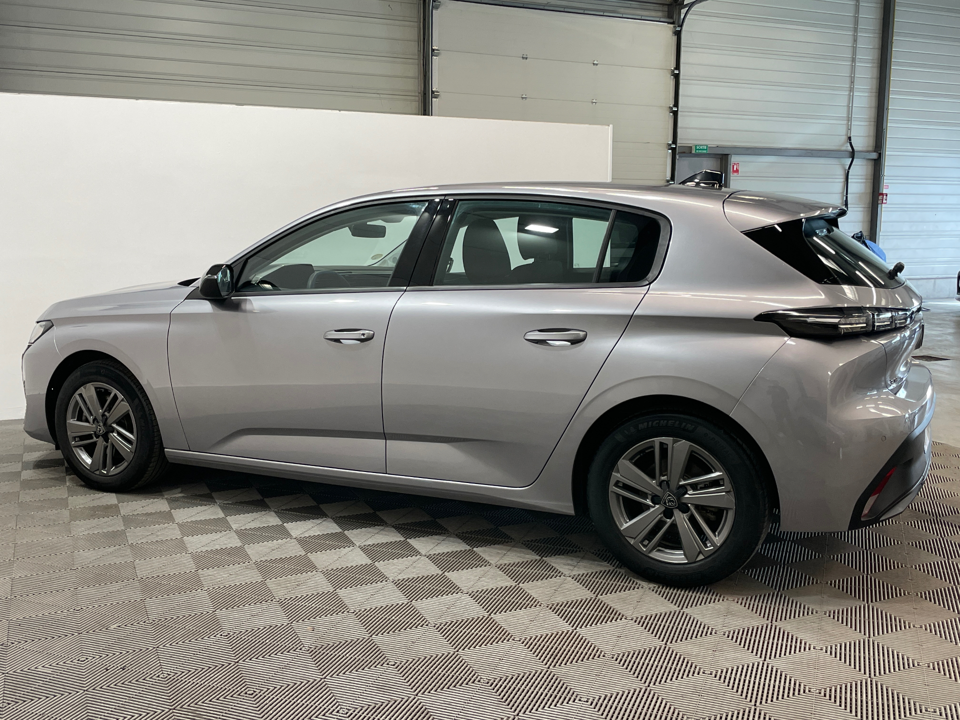 PEUGEOT 308 BlueHDi 130ch S&S EAT8 Active Pack