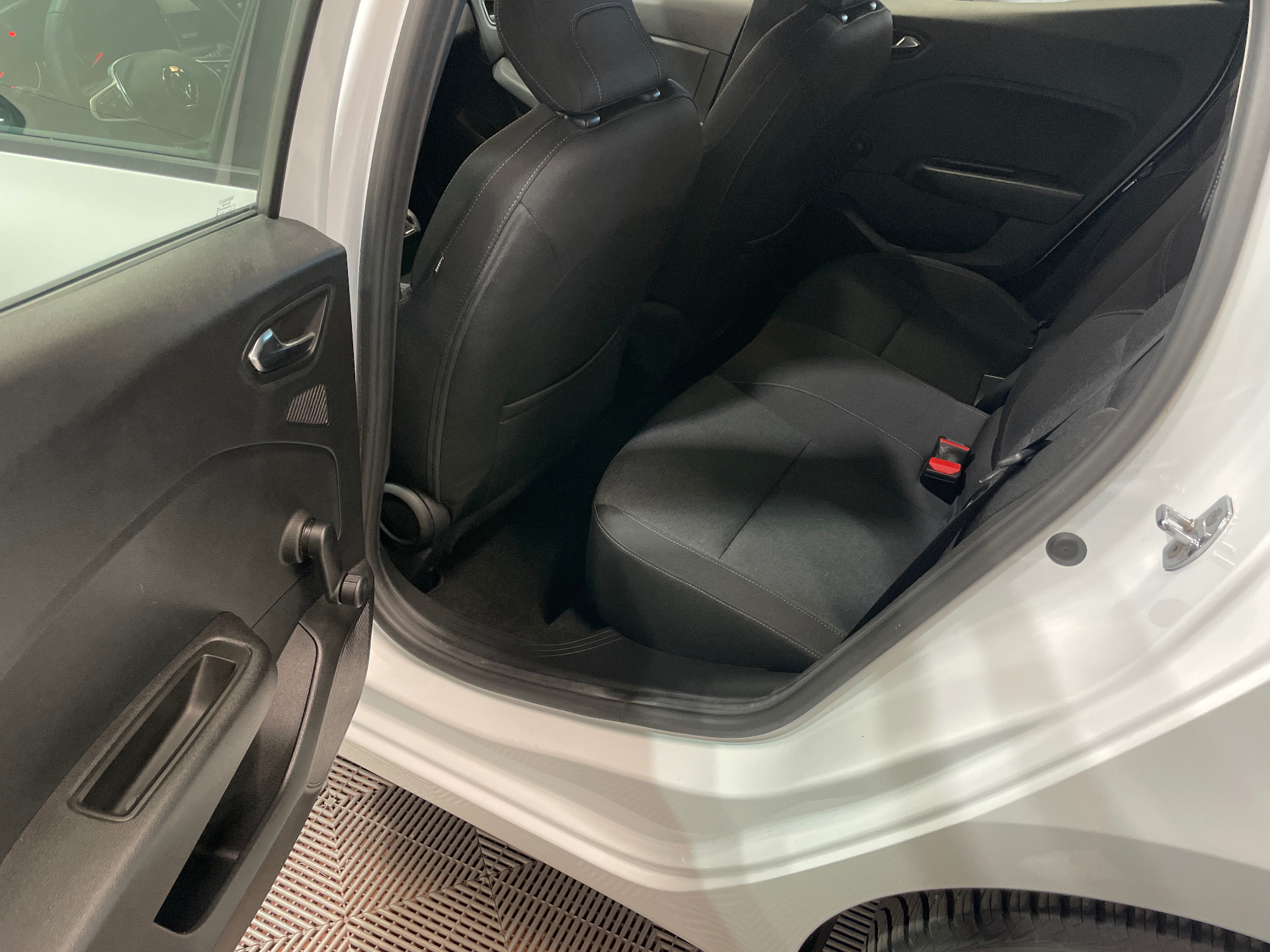 RENAULT CLIO V Blue dCi 100 - 21N Business