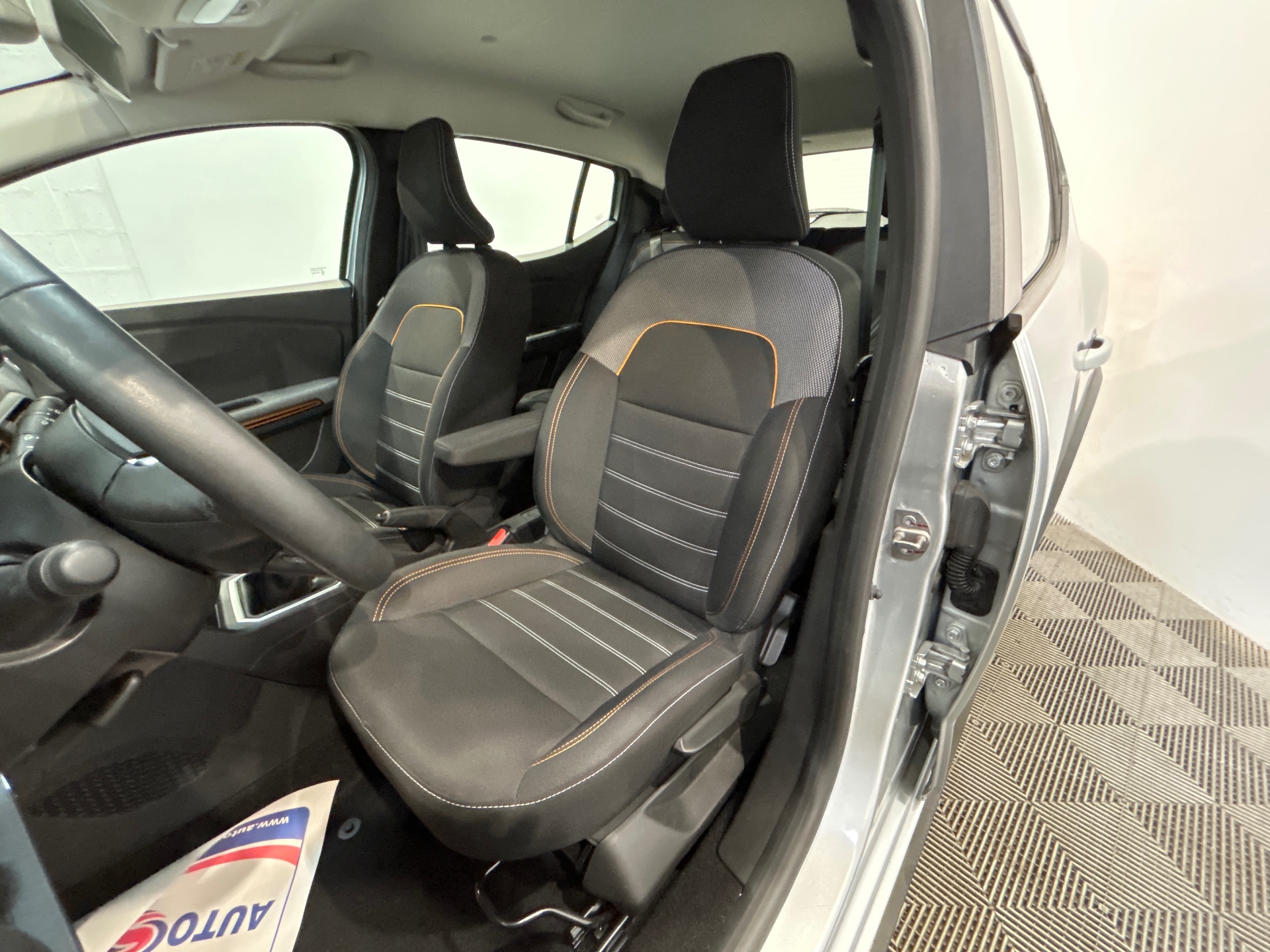 DACIA SANDERO TCe 90 - 22 Stepway Confort
