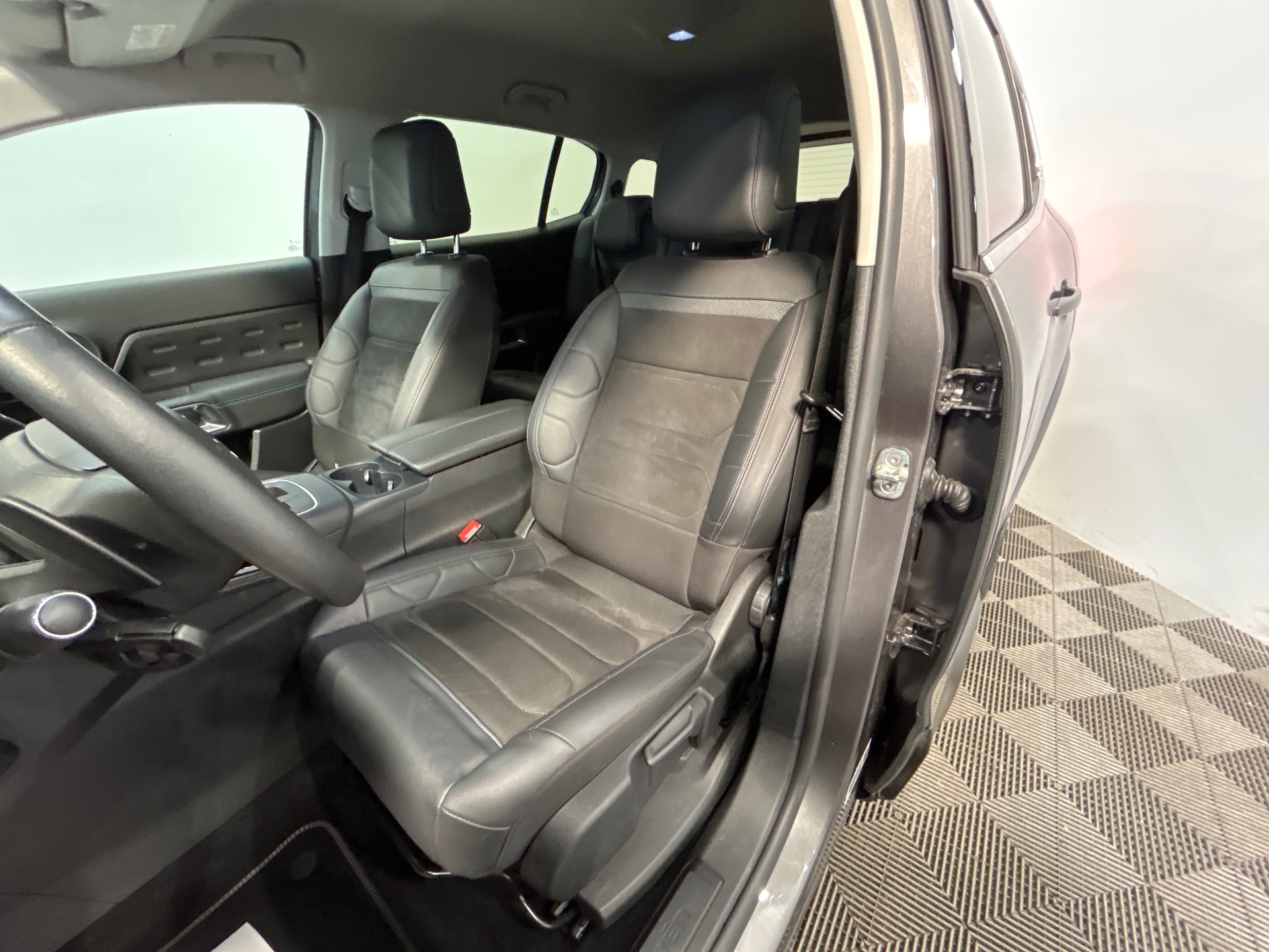 CITROEN C5 AIRCROSS PureTech 130 S&S EAT8 Feel Pack