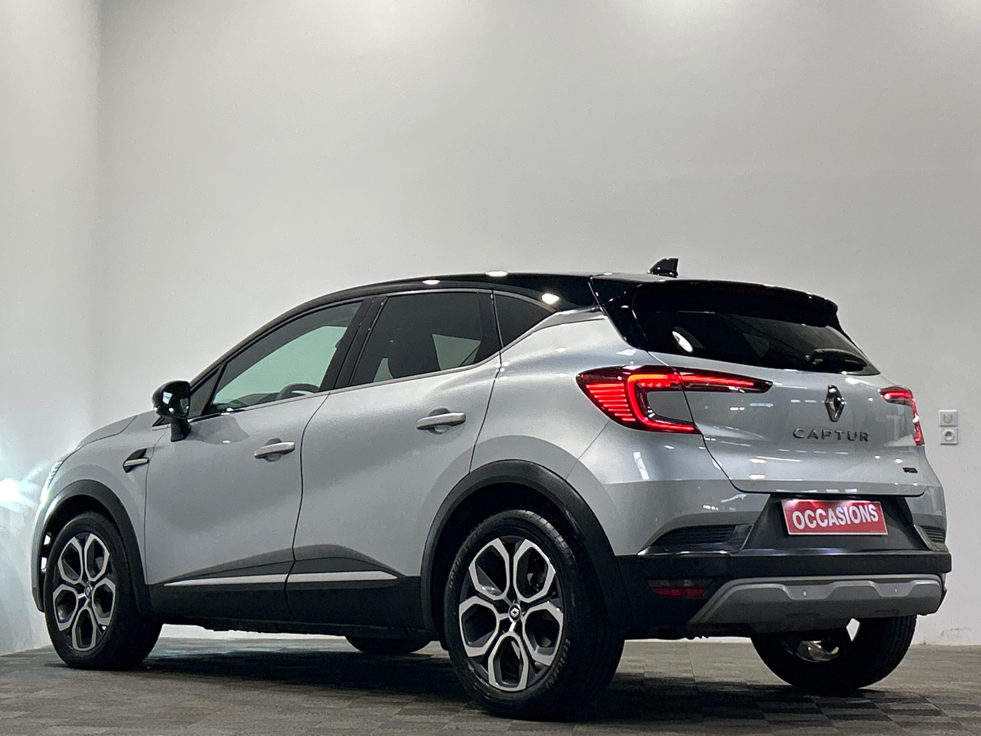 RENAULT CAPTUR E-Tech full hybrid 145 Techno