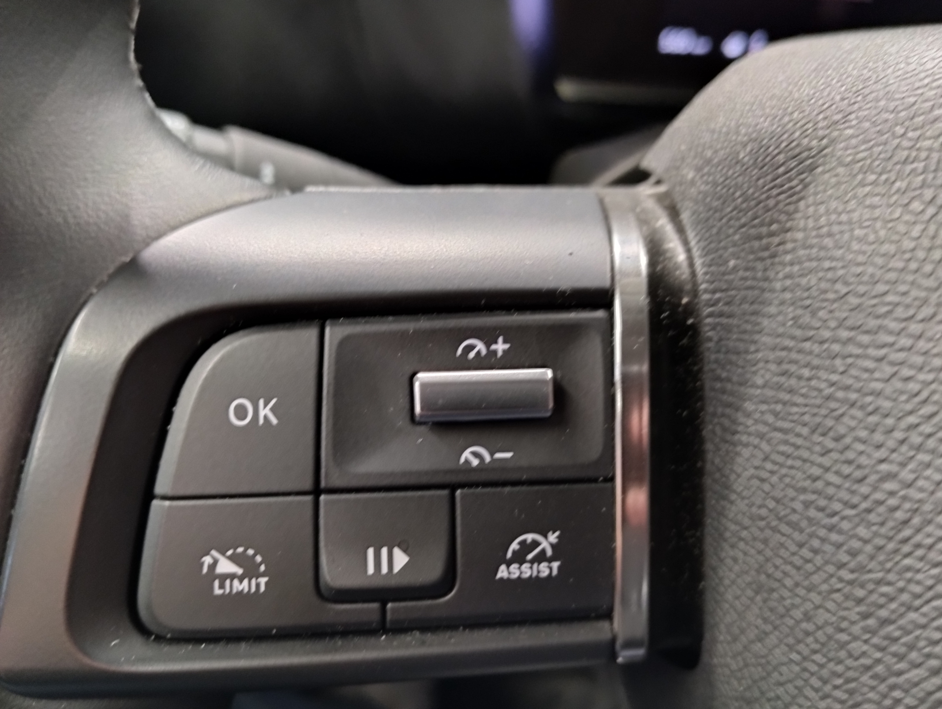 CITROEN C4 PureTech 130 S&S BVM6 Shine