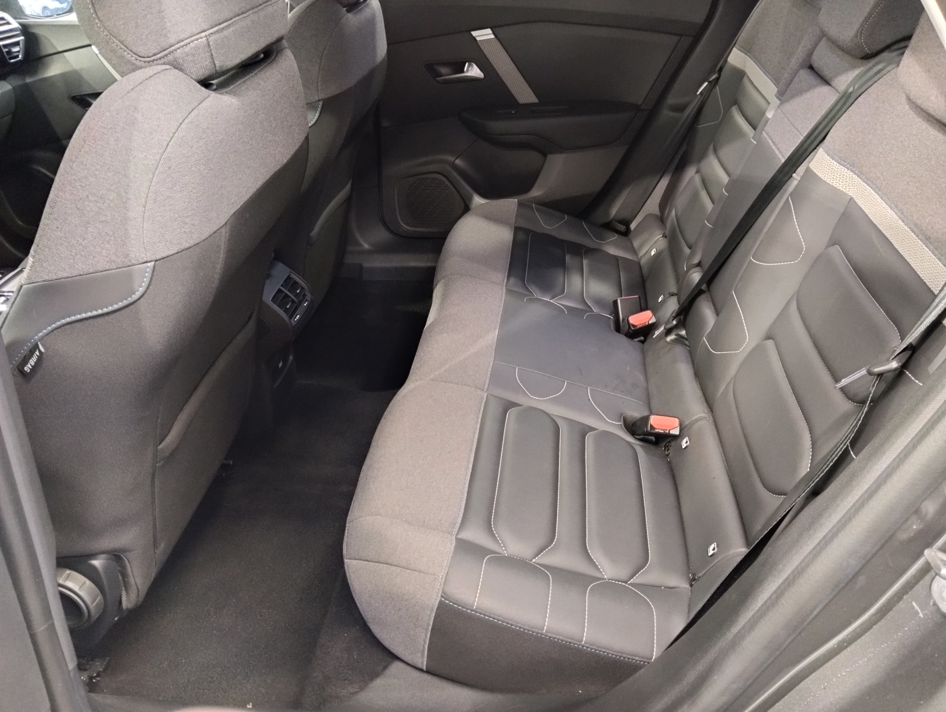CITROEN C4 PureTech 130 S&S BVM6 Shine