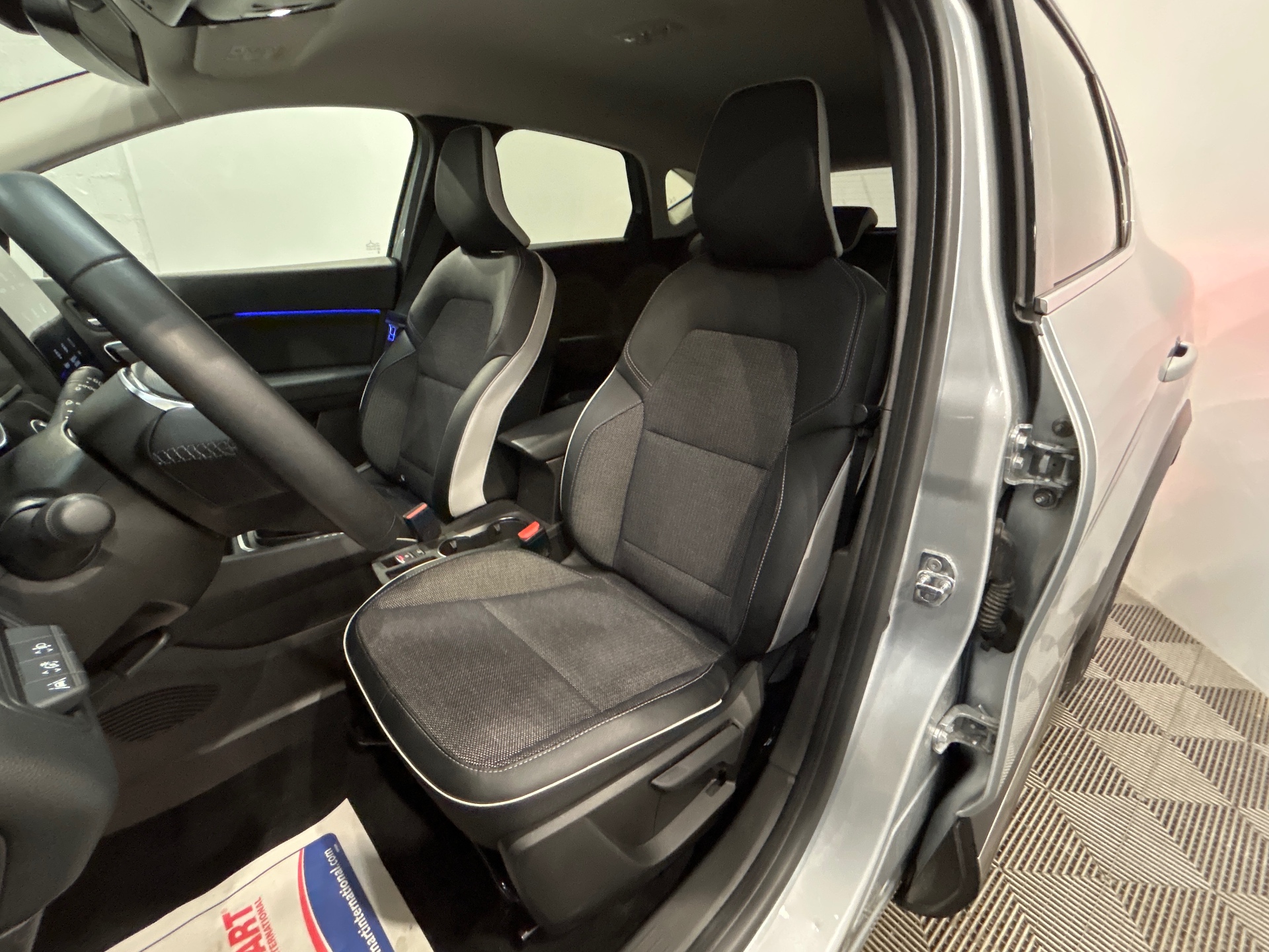 RENAULT CAPTUR E-Tech full hybrid 145 Techno