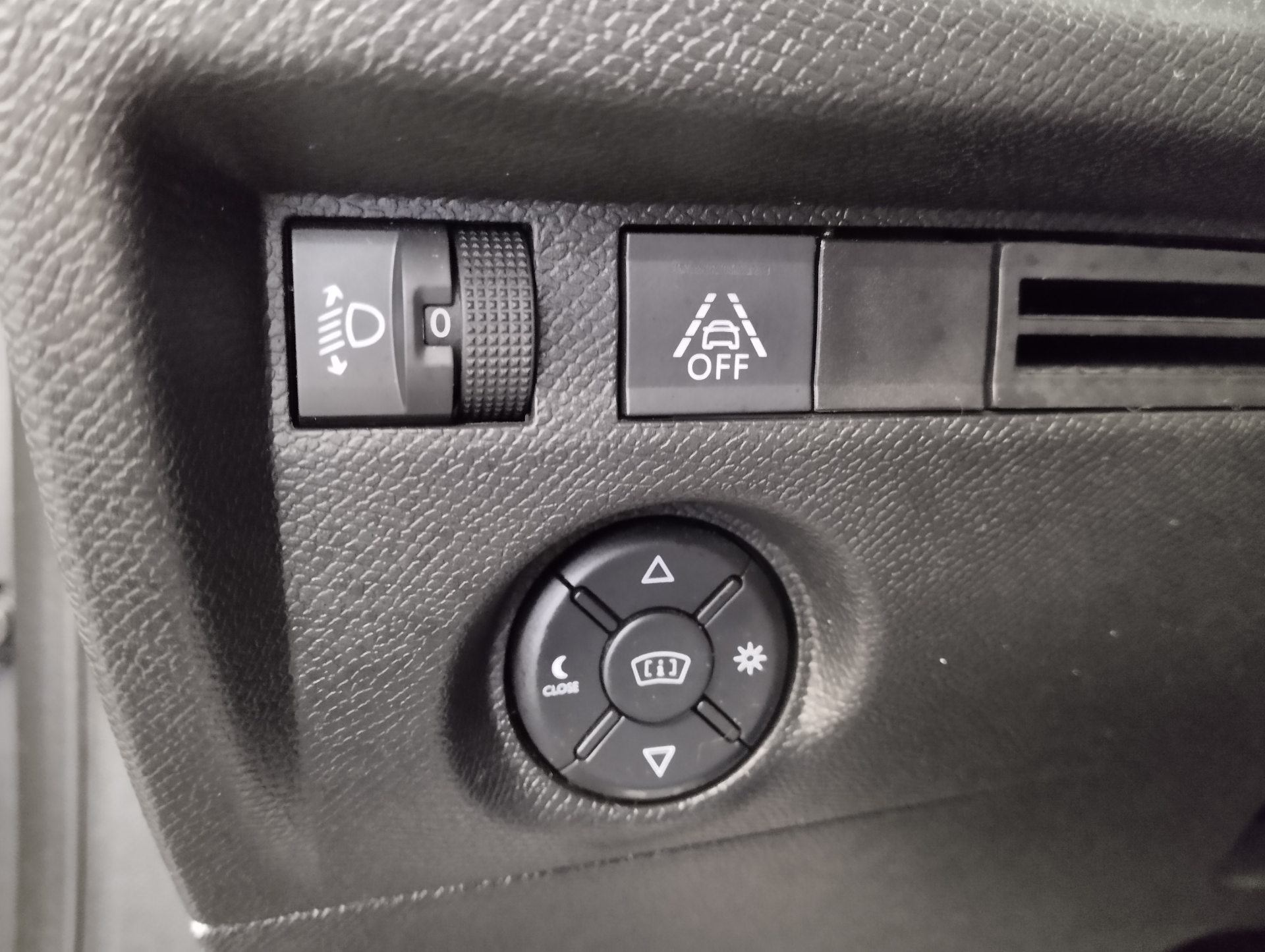 CITROEN C4 PureTech 130 S&S BVM6 Shine