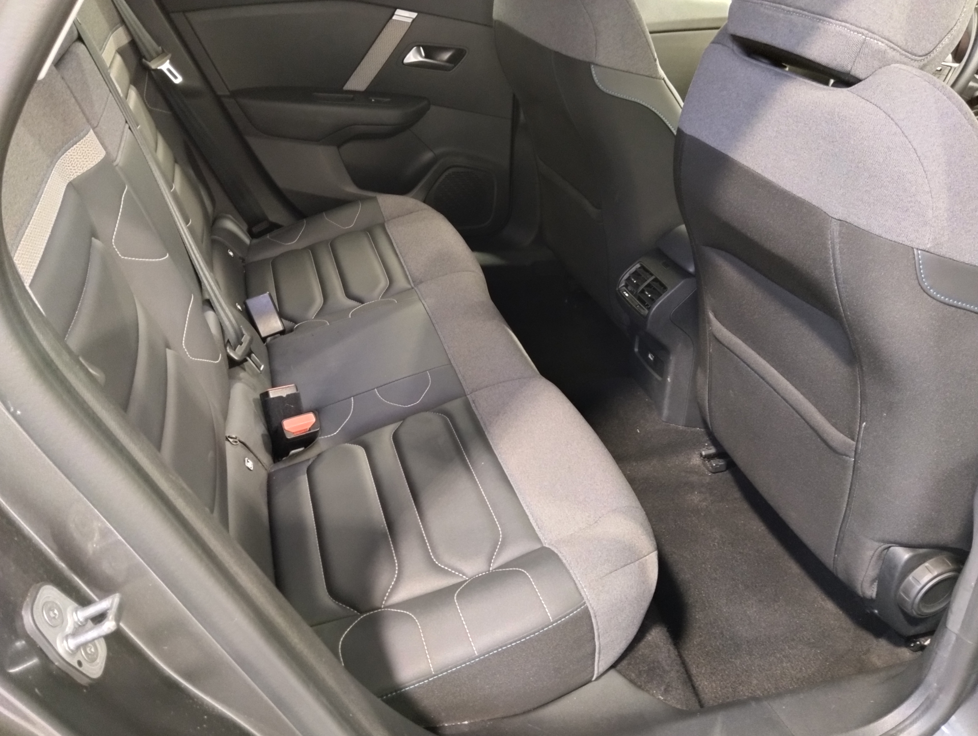 CITROEN C4 PureTech 130 S&S BVM6 Shine