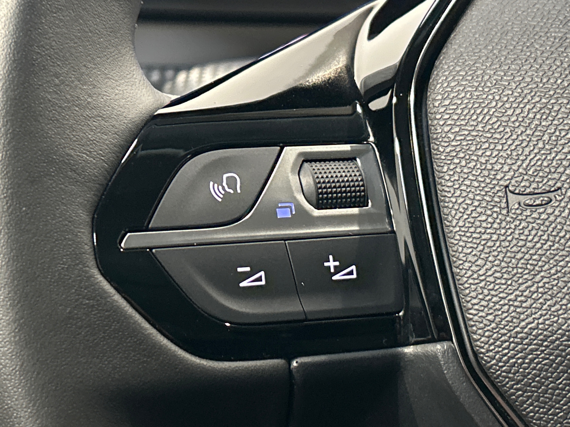 PEUGEOT 208 100 S&S BVM6 Allure