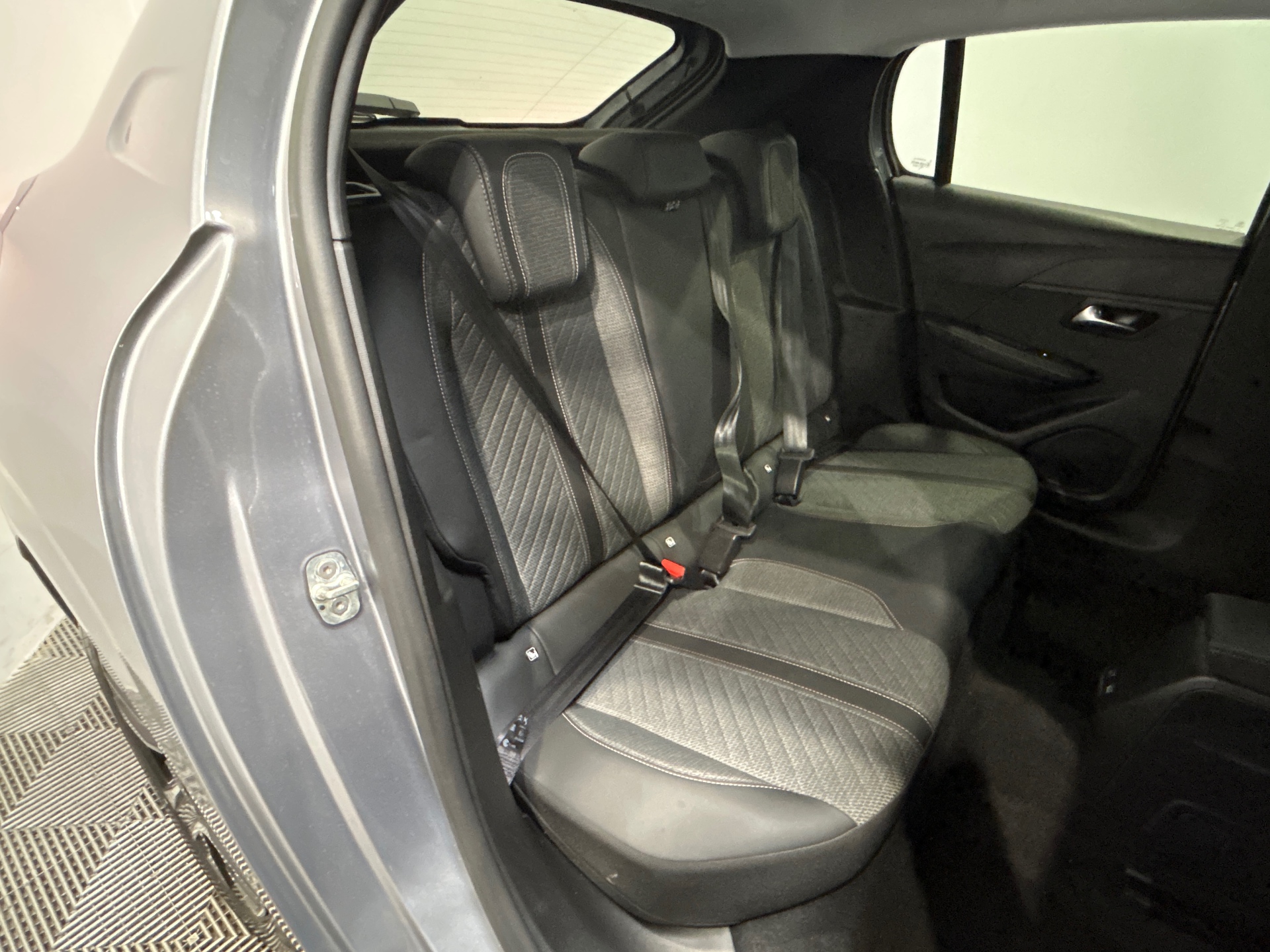 PEUGEOT 208 100 S&S BVM6 Allure