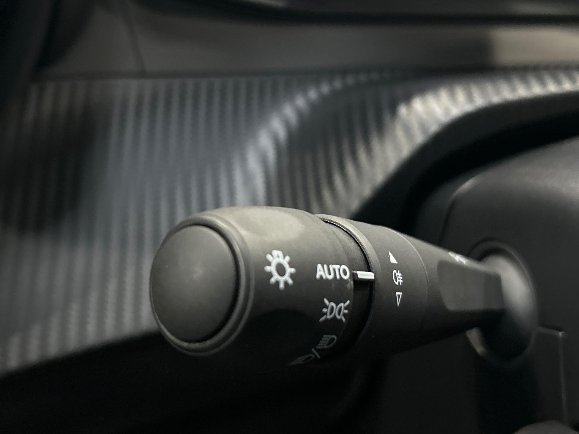 PEUGEOT 208 100 S&S BVM6 Allure