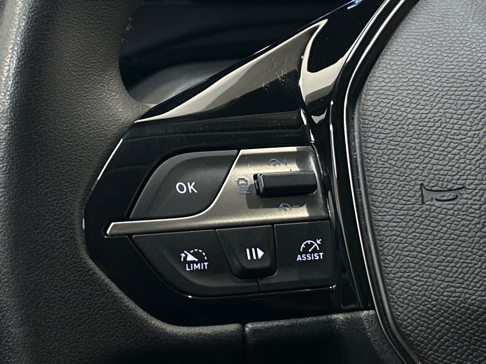 PEUGEOT 308 PureTech 130ch S&S BVM6 Allure Pack