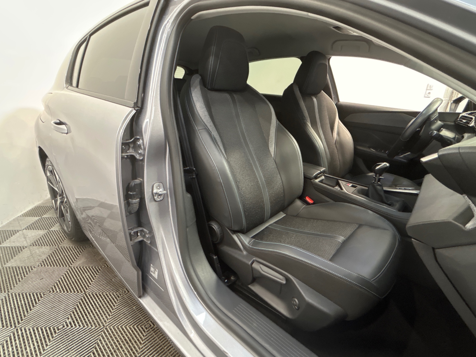 PEUGEOT 308 PureTech 130ch S&S BVM6 Allure Pack