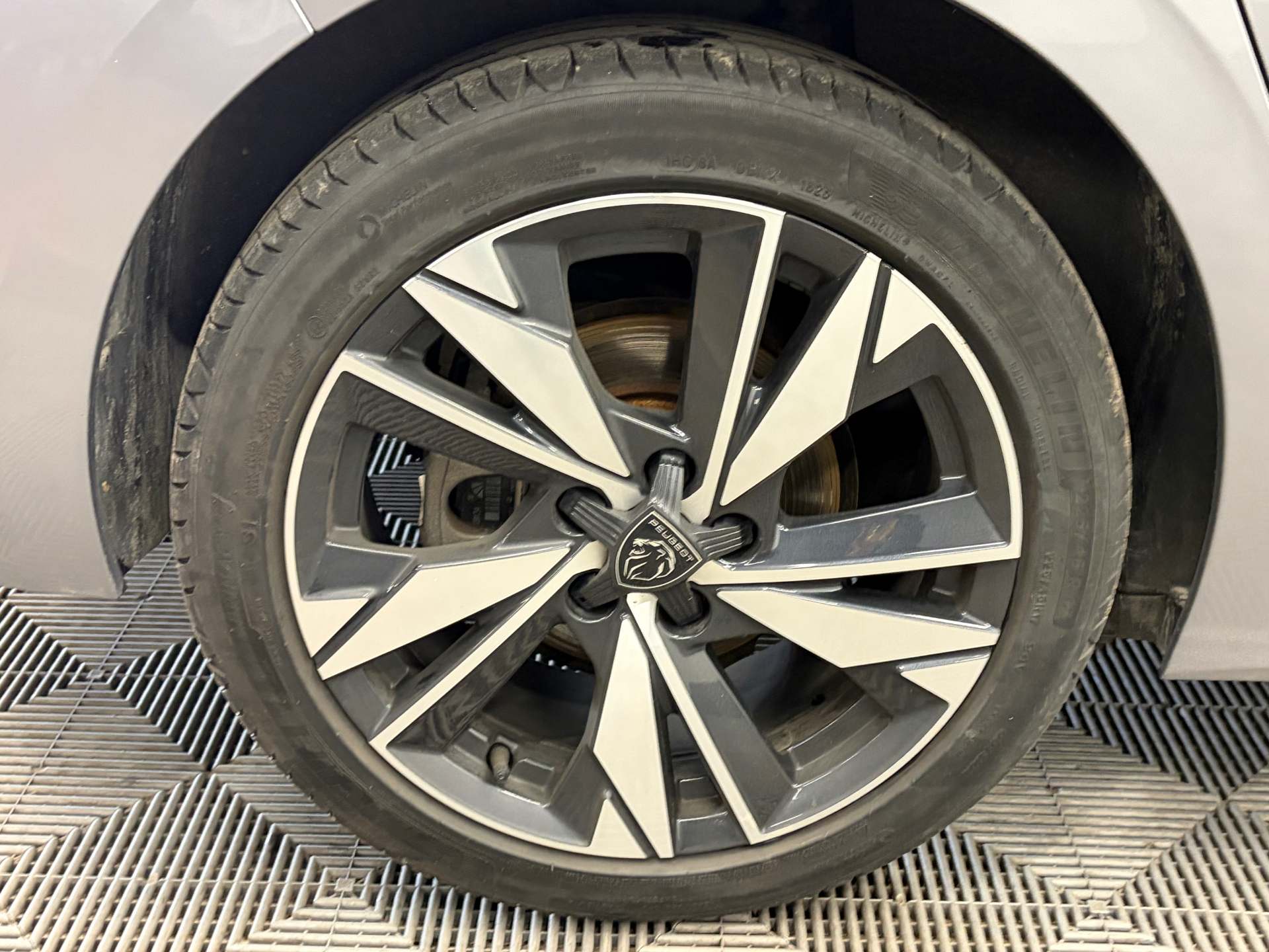 PEUGEOT 308 PureTech 130ch S&S BVM6 Allure
