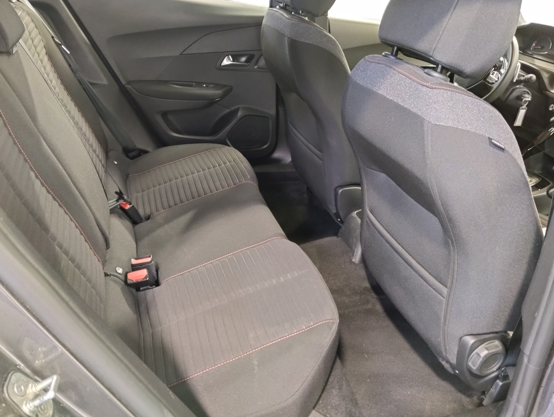 PEUGEOT 2008 ACTIVE PT 130 S&S EAT8