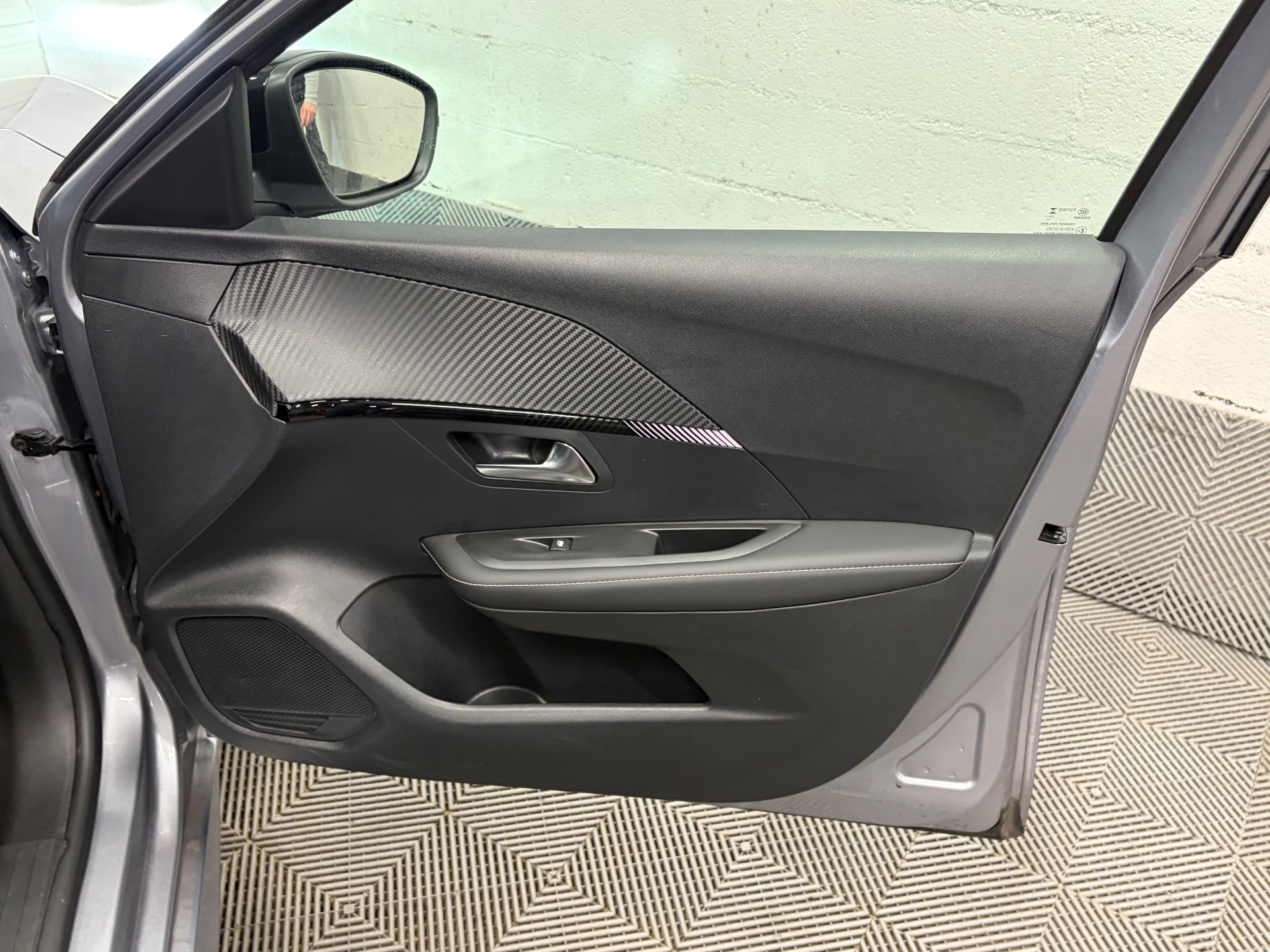 PEUGEOT 208 100 CV ALLURE