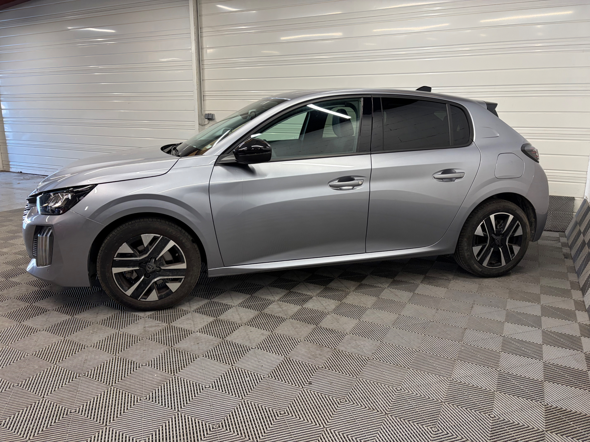 PEUGEOT 208 100 CV ALLURE