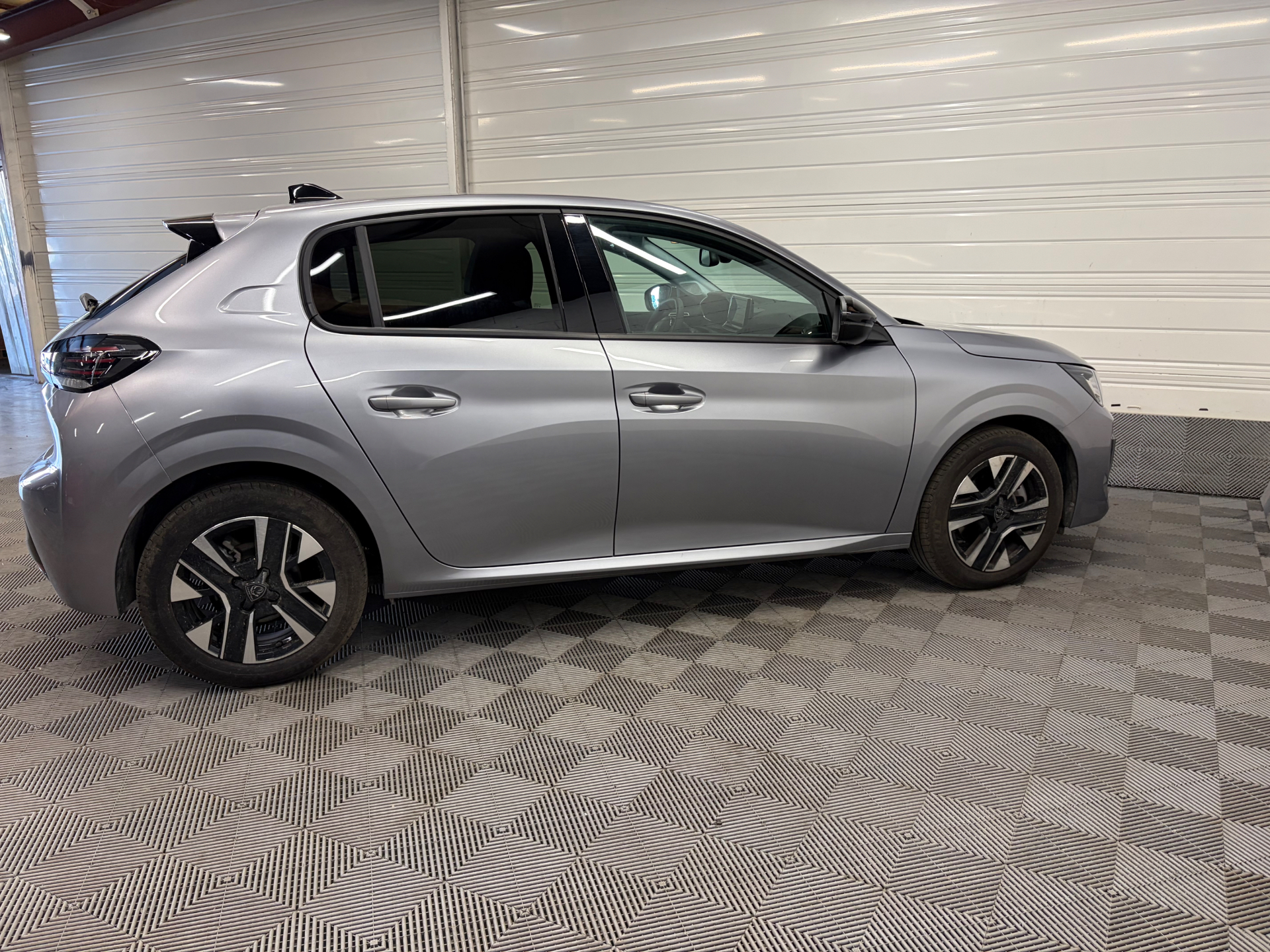 PEUGEOT 208 100 CV ALLURE