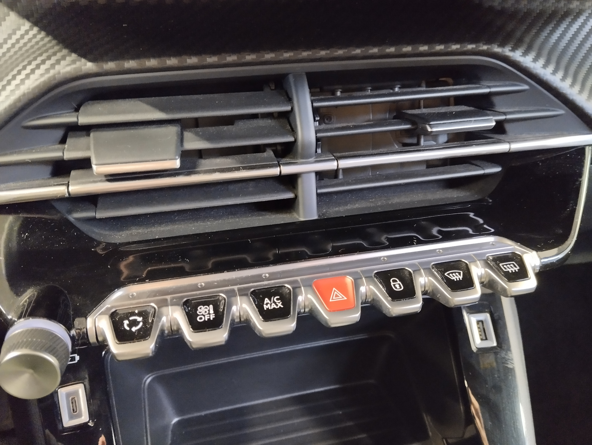 PEUGEOT 2008 ACTIVE PT 130 S&S EAT8