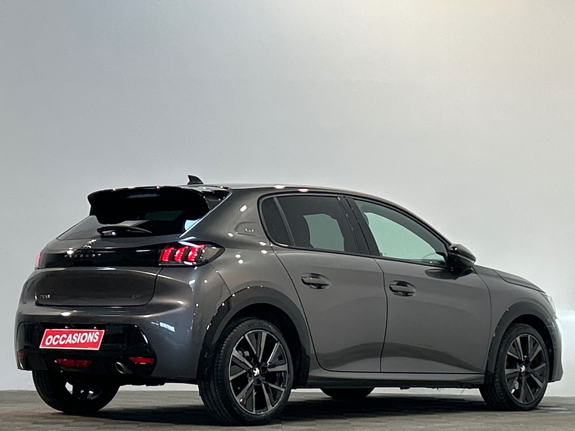 PEUGEOT 208 PureTech 100 S&S EAT8 GT