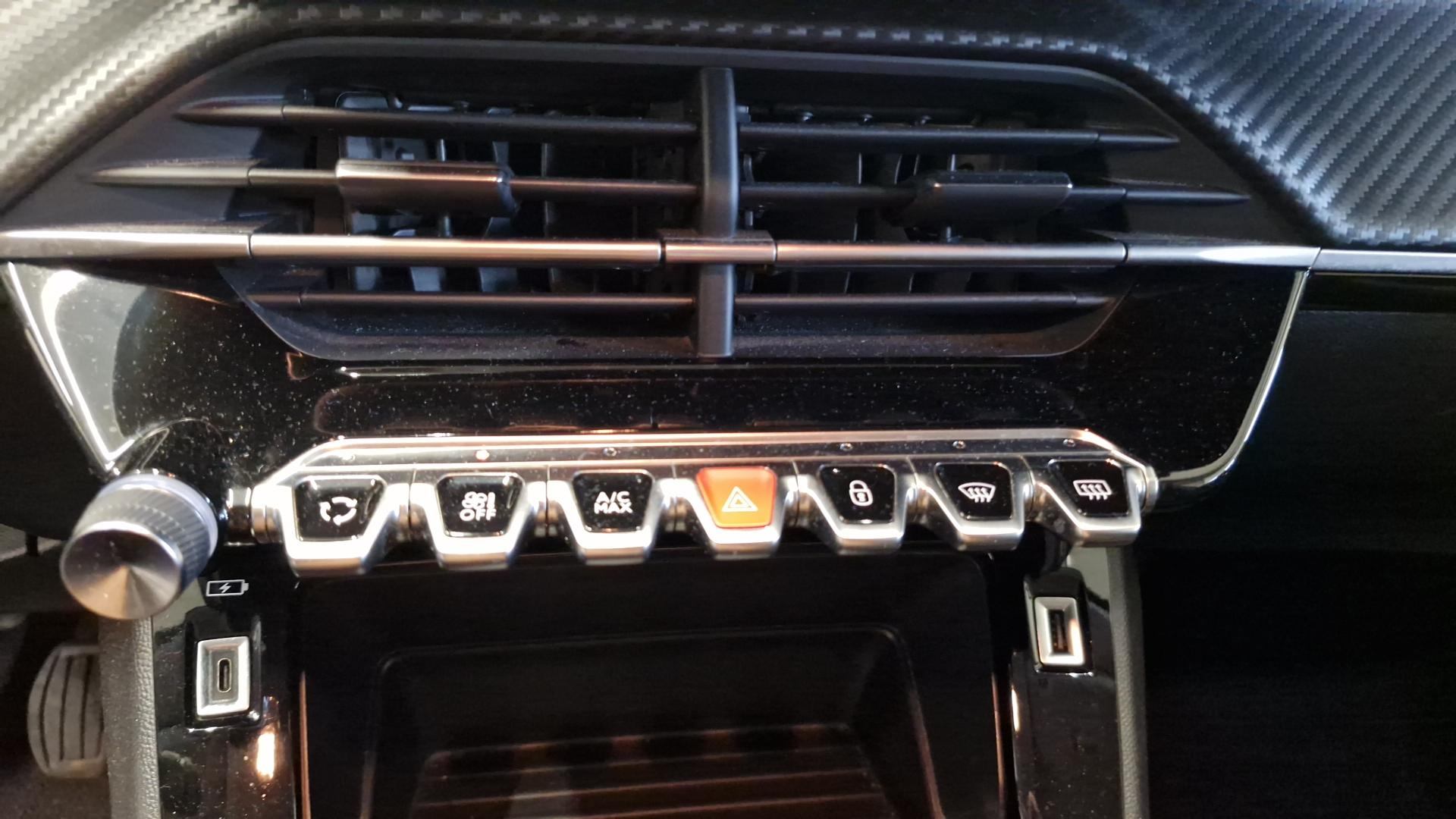 PEUGEOT 208 STYLE PURETECH 75 S&S BVM5