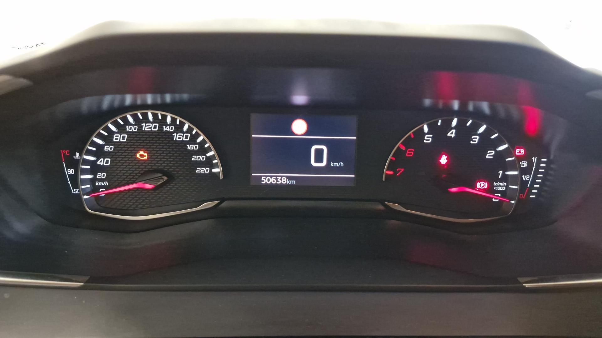 PEUGEOT 208 STYLE PURETECH 75 S&S BVM5
