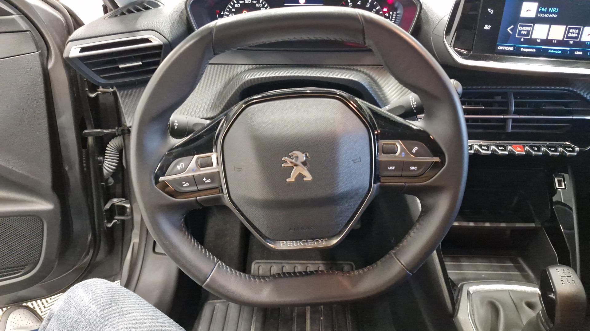 PEUGEOT 208 STYLE PURETECH 75 S&S BVM5