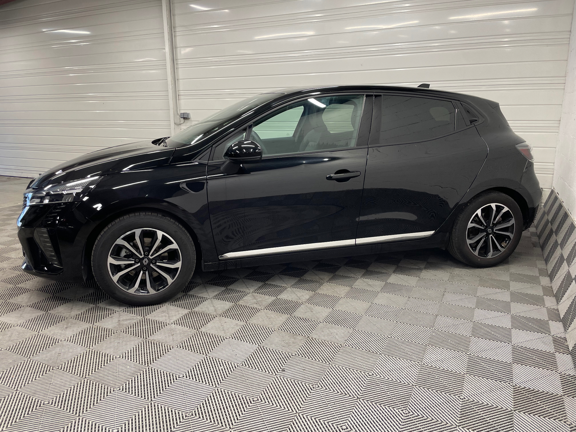 RENAULT CLIO V E-Tech full hybrid 145 ch GSR2 Techno