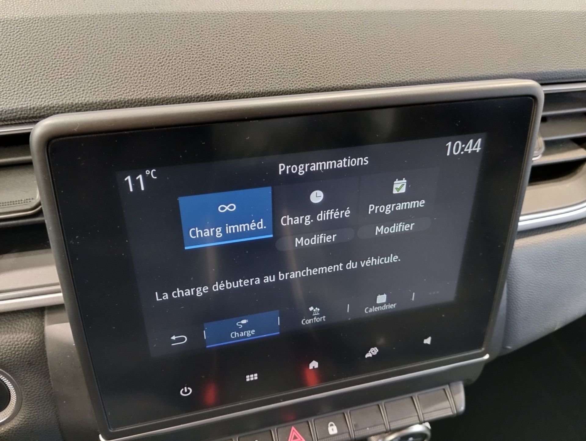 RENAULT CAPTUR E-Tech hybride rechargeable 160 Techno
