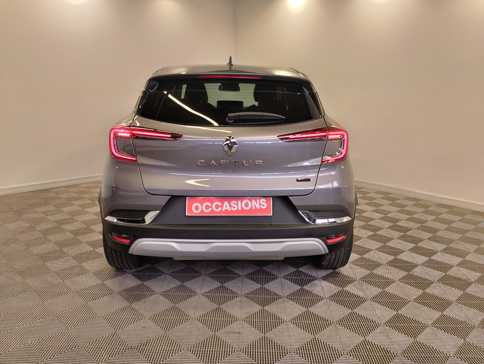 RENAULT CAPTUR E-Tech hybride rechargeable 160 Techno