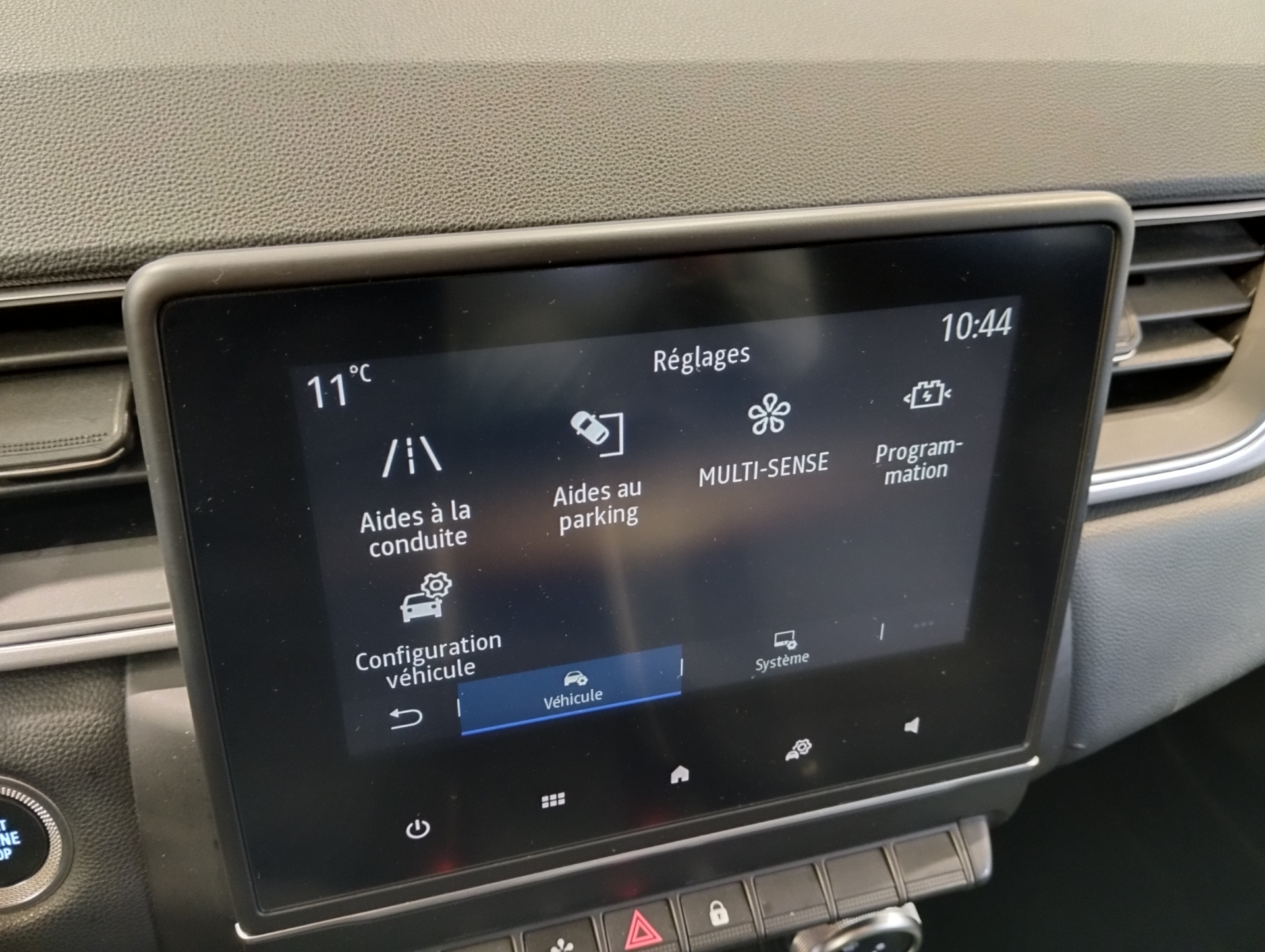 RENAULT CAPTUR E-Tech hybride rechargeable 160 Techno