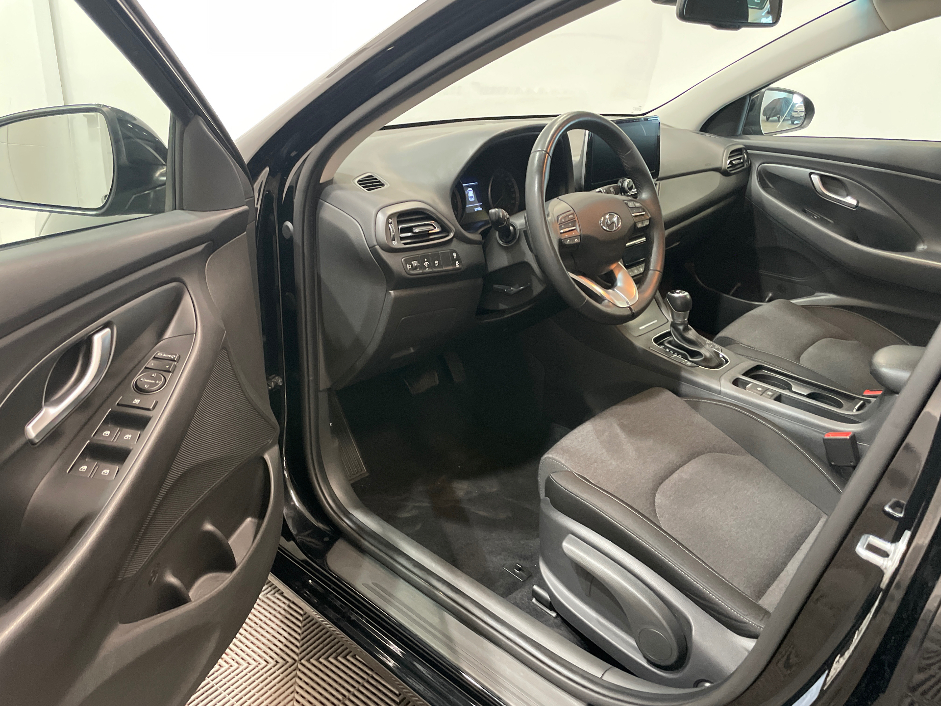 HYUNDAI i30 1.0 T-GDi 120 DCT-7 Hybrid 48V Creative
