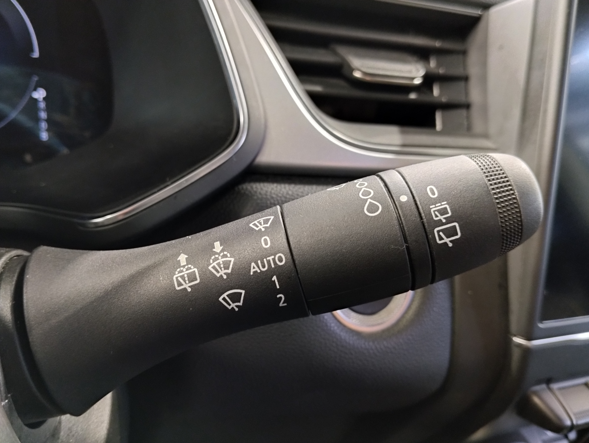RENAULT CAPTUR E-Tech hybride rechargeable 160 Techno
