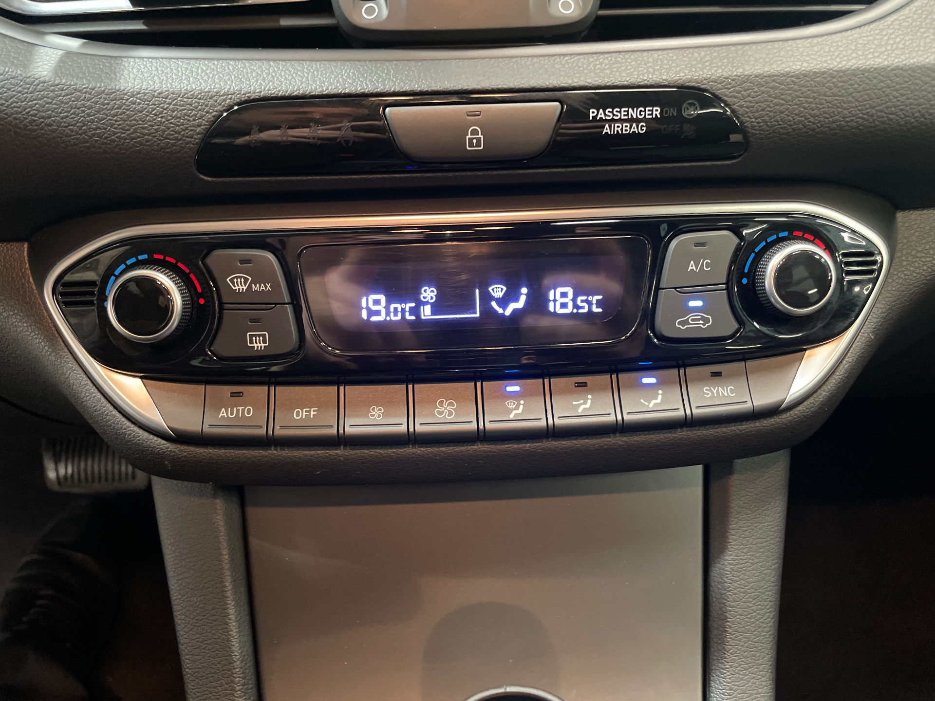 HYUNDAI i30 1.0 T-GDi 120 DCT-7 Hybrid 48V Creative