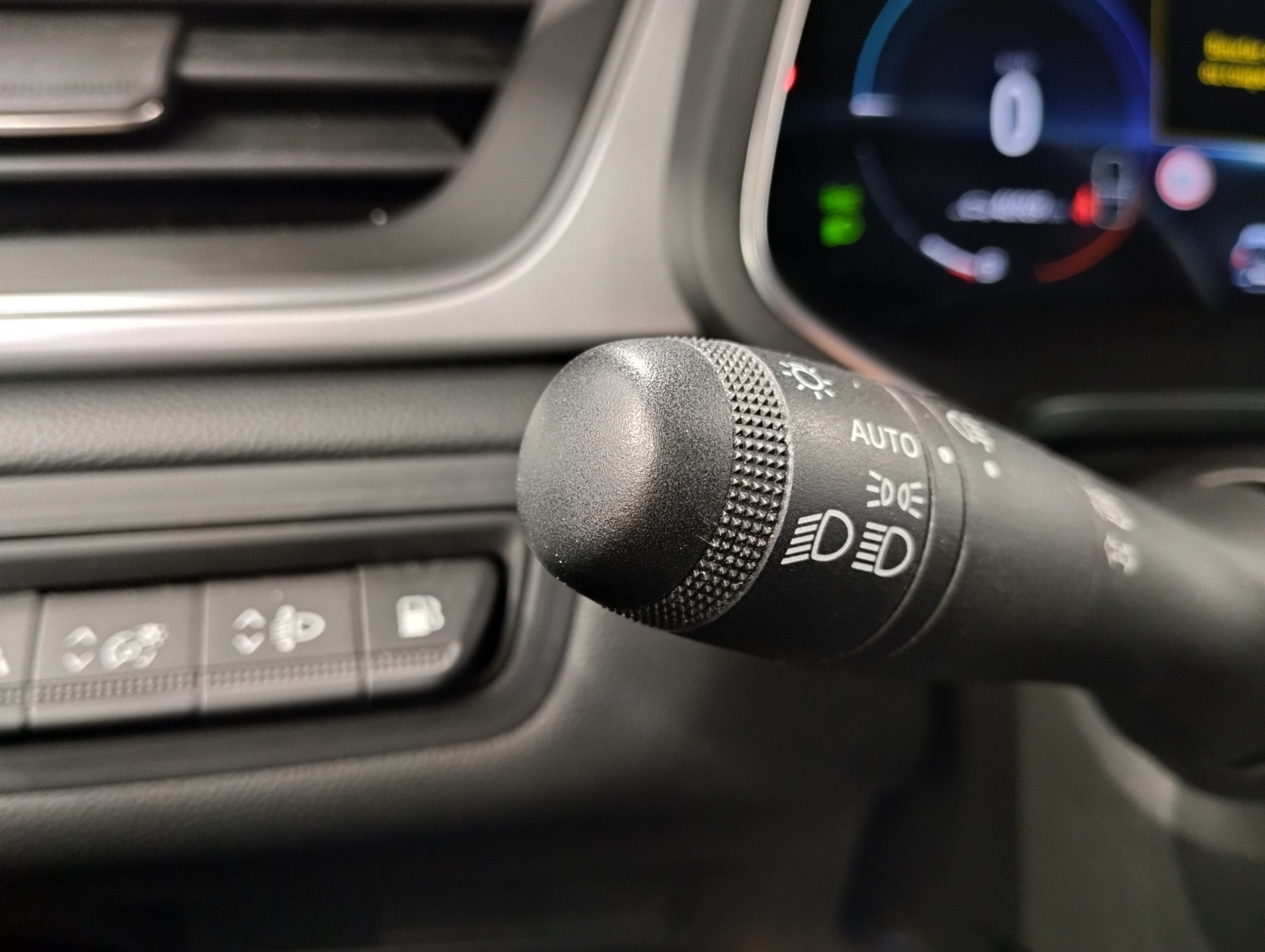 RENAULT CAPTUR E-Tech hybride rechargeable 160 Techno
