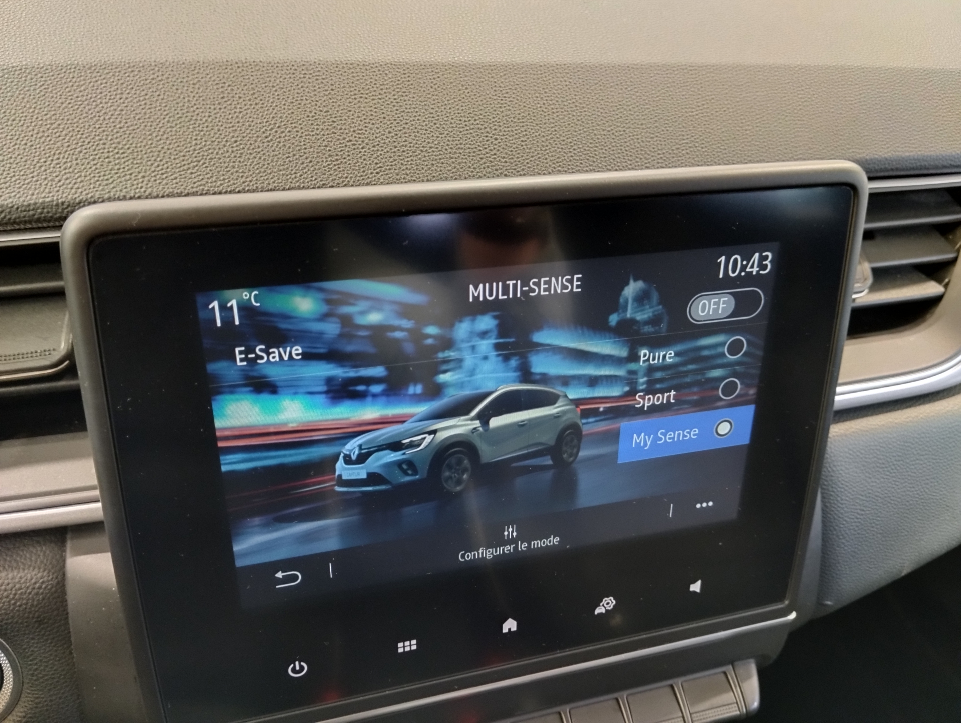 RENAULT CAPTUR E-Tech hybride rechargeable 160 Techno