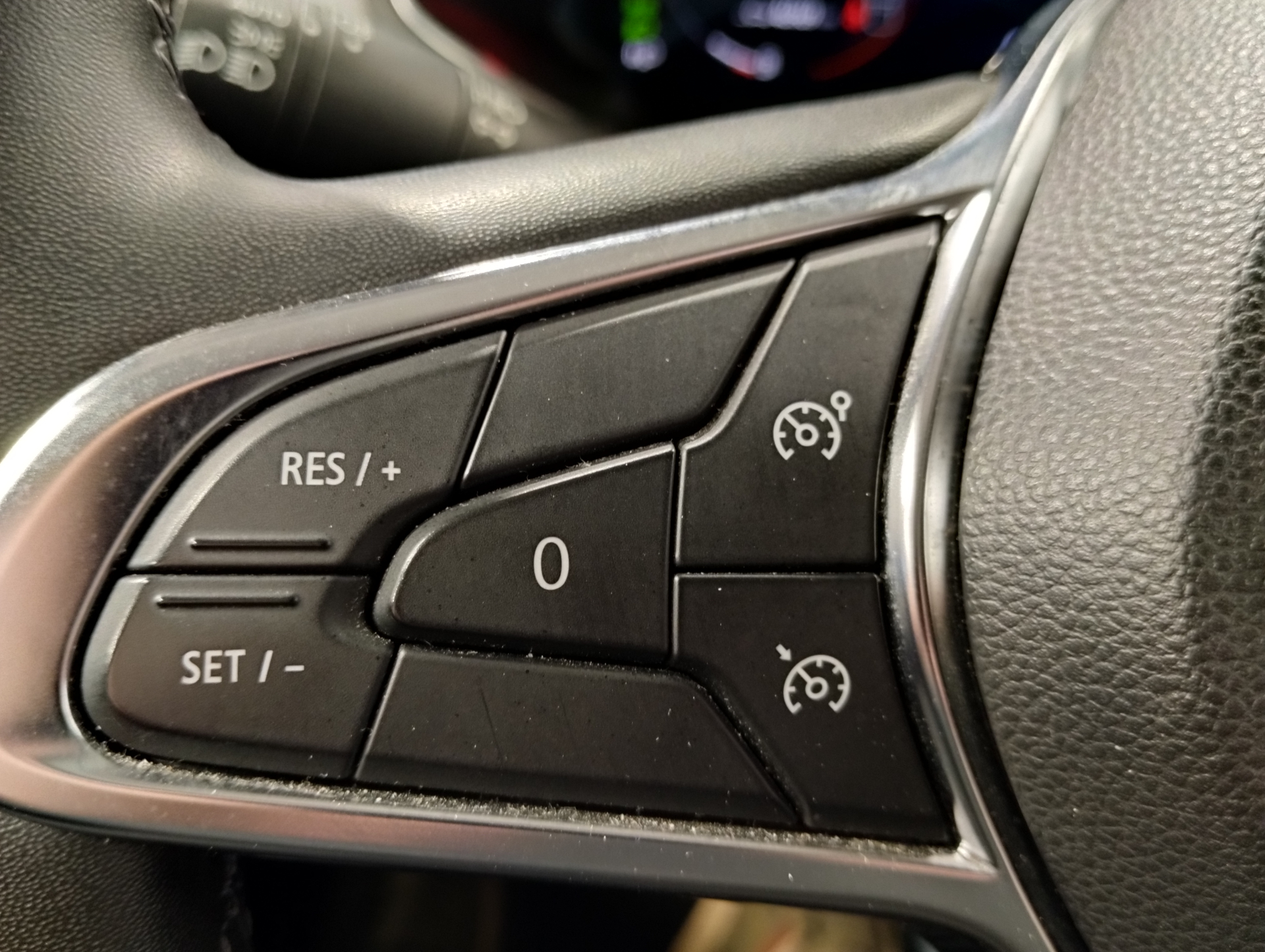 RENAULT CAPTUR E-Tech hybride rechargeable 160 Techno