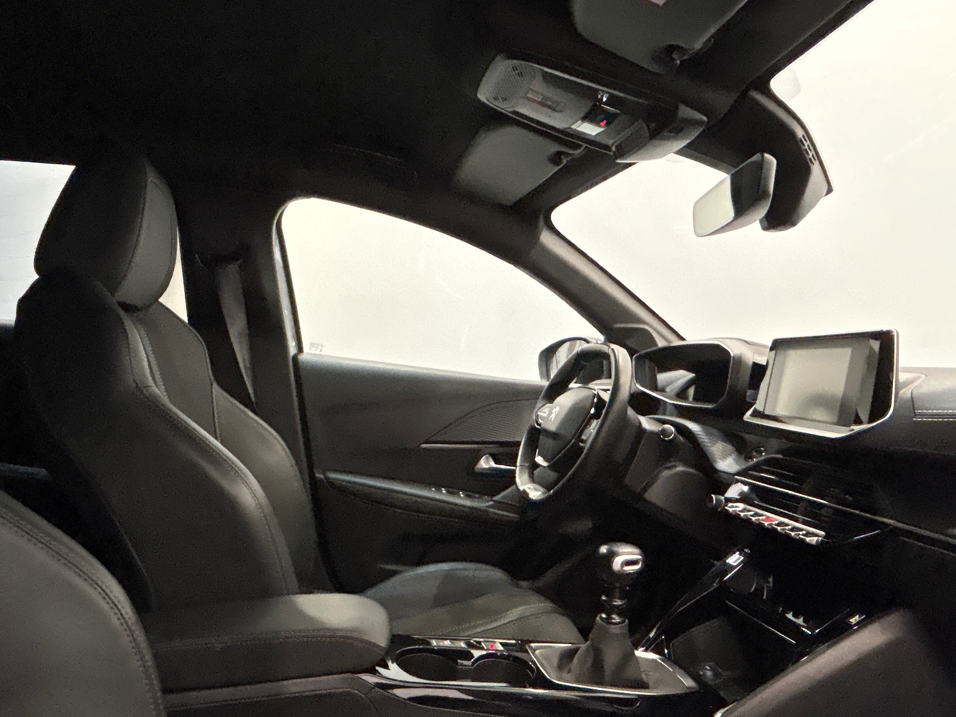 PEUGEOT 208 PureTech 100 S&S BVM6 GT