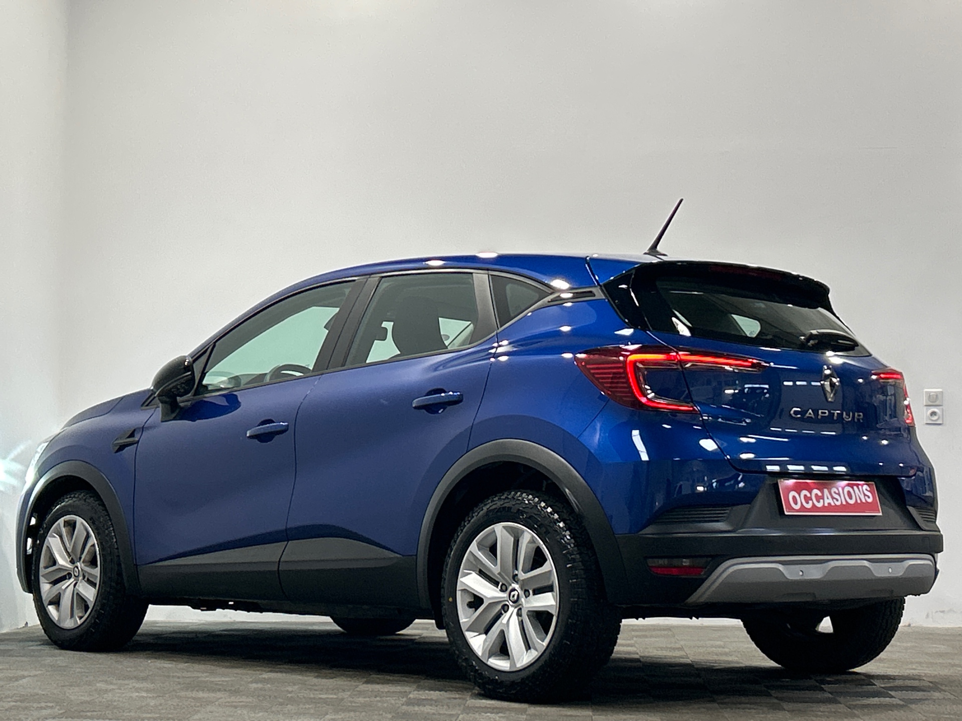 RENAULT CAPTUR TCe 100 GPL - 21 Business
