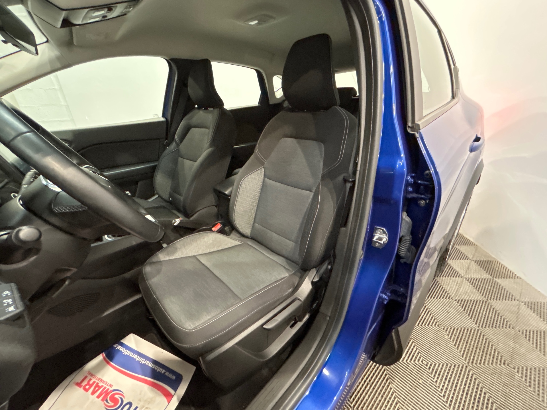 RENAULT CAPTUR TCe 100 GPL - 21 Business