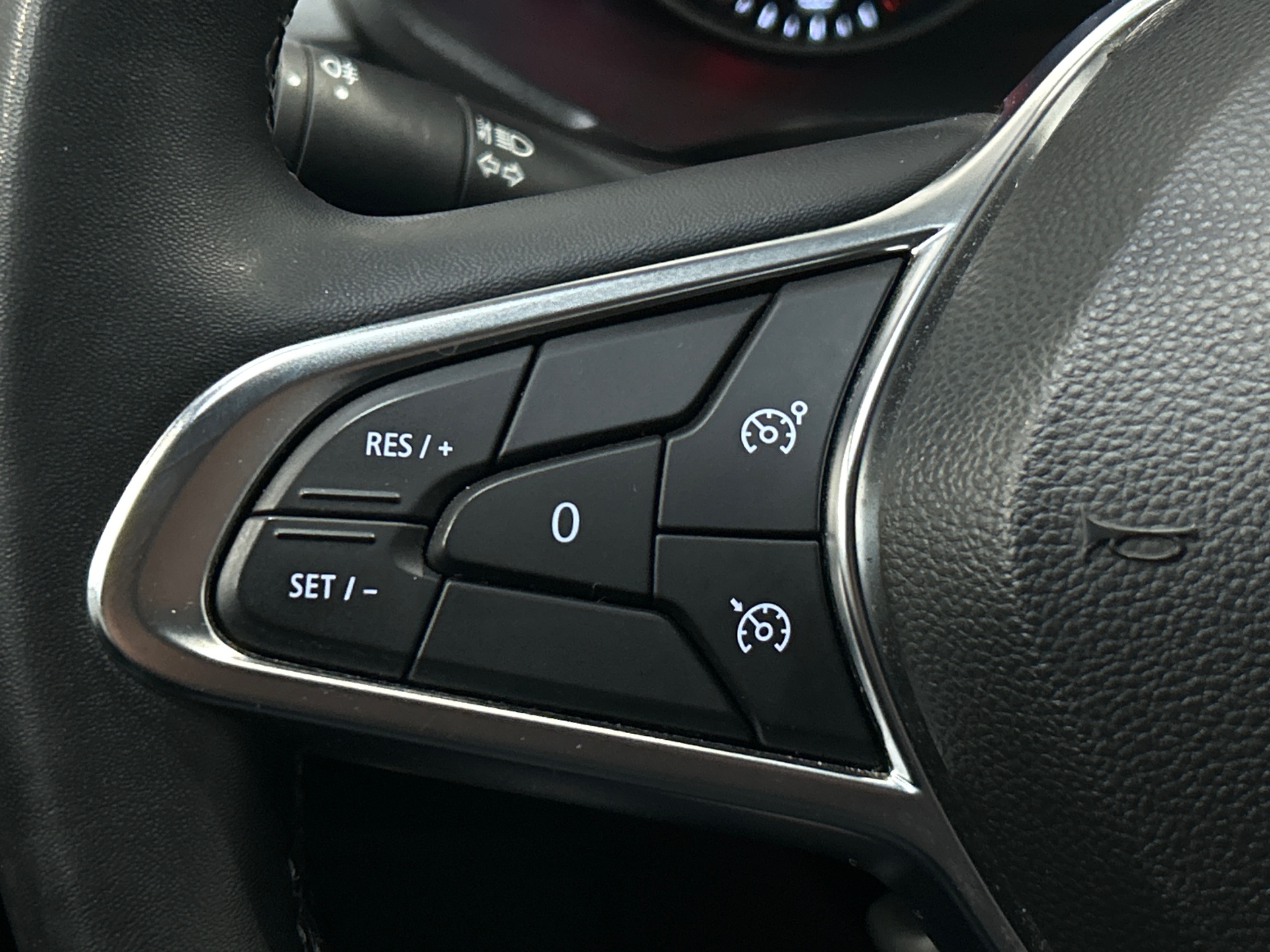 RENAULT CAPTUR TCe 100 GPL - 21 Business