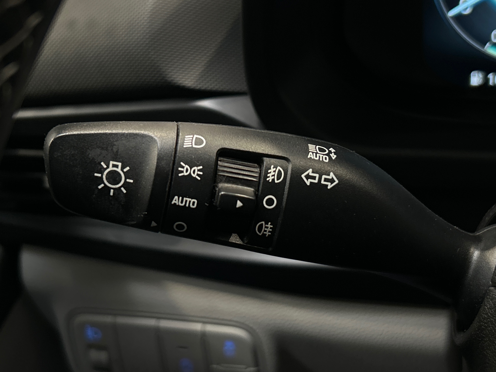 HYUNDAI i20 1.0 T-GDi 100 DCT-7 Hybrid 48V Creative