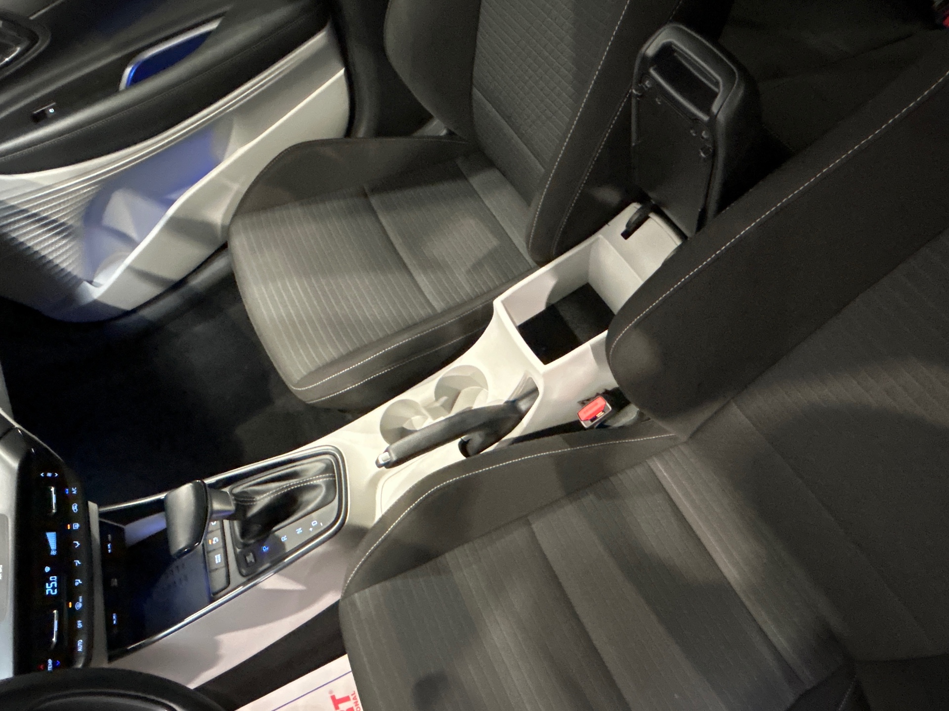HYUNDAI i20 1.0 T-GDi 100 DCT-7 Hybrid 48V Creative