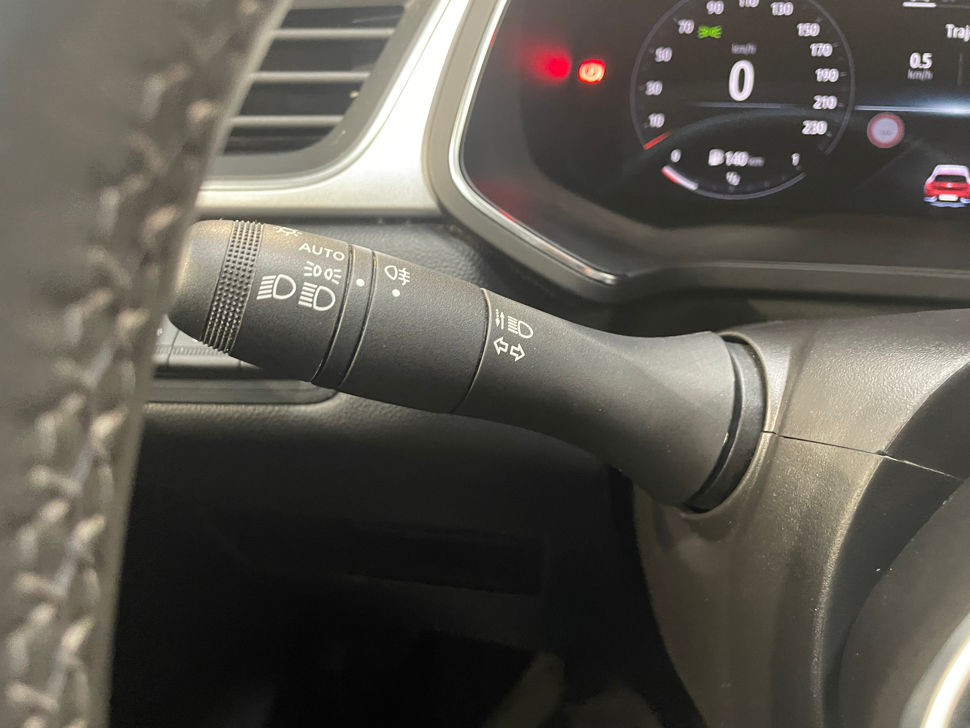 RENAULT CAPTUR mild hybrid 140 Techno