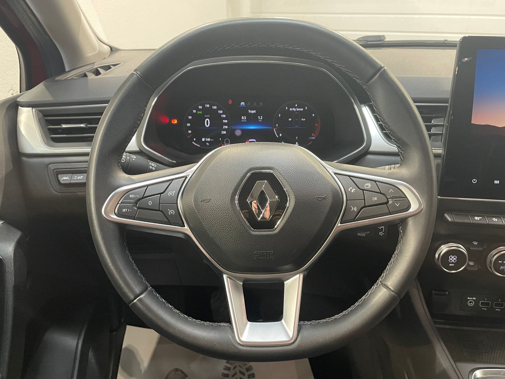 RENAULT CAPTUR mild hybrid 140 Techno