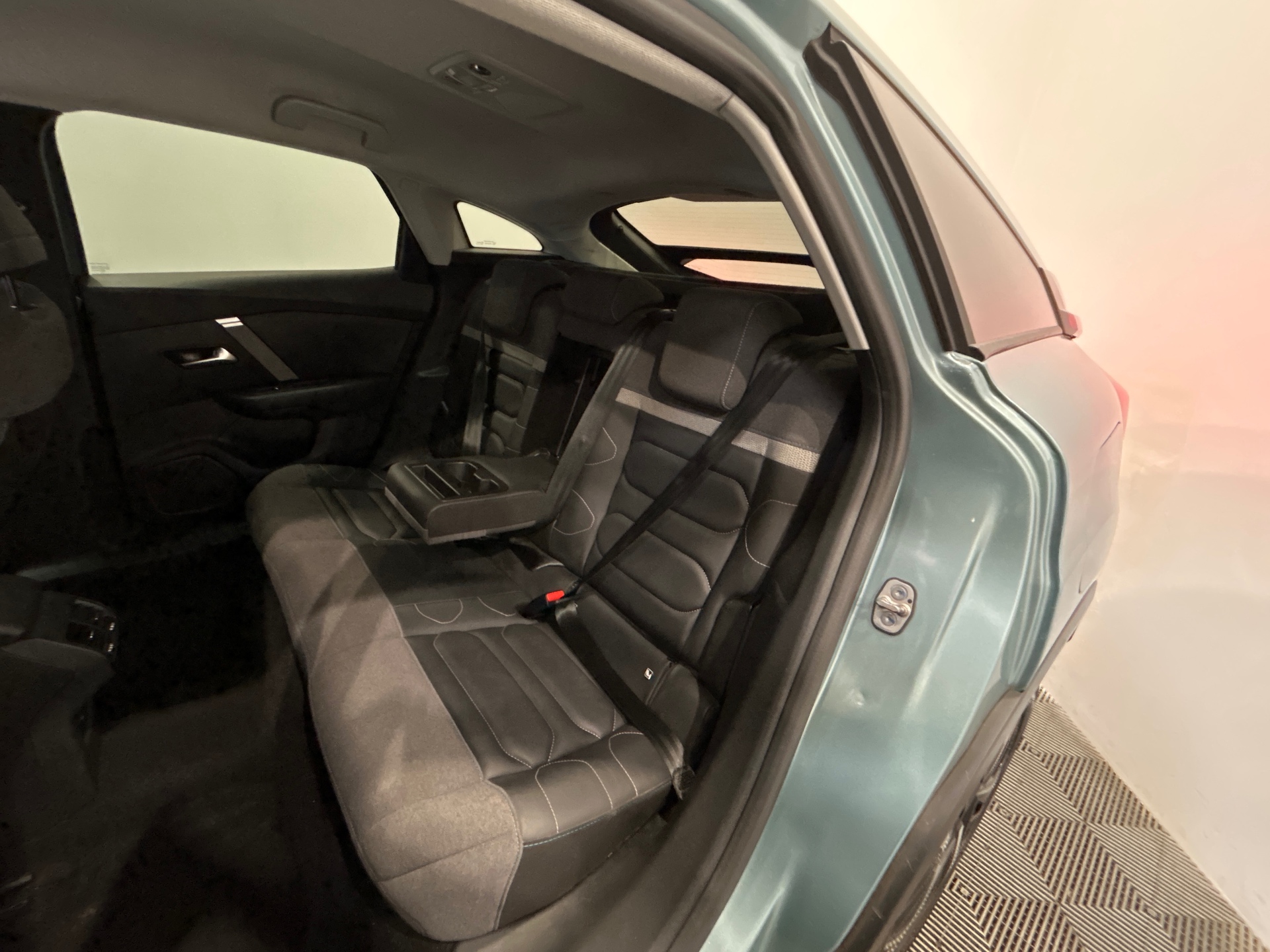 CITROEN C4 PureTech 130 EAT8 Max