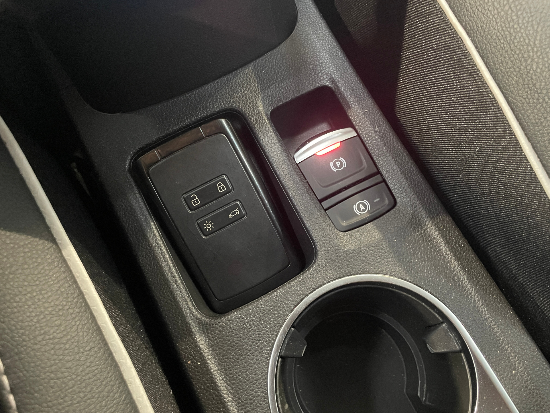 RENAULT CAPTUR mild hybrid 140 Techno