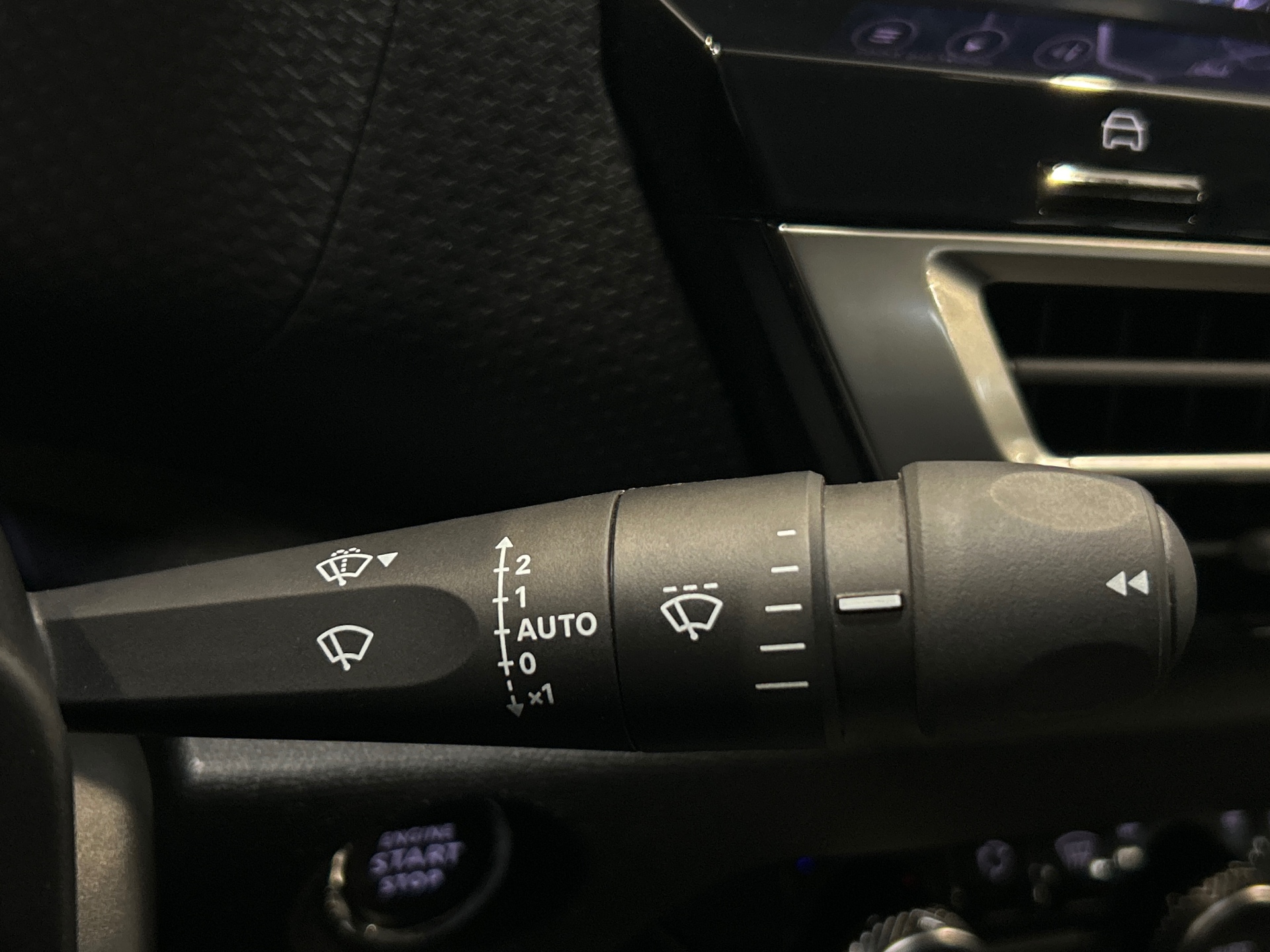 CITROEN C4 PureTech 130 EAT8 Max