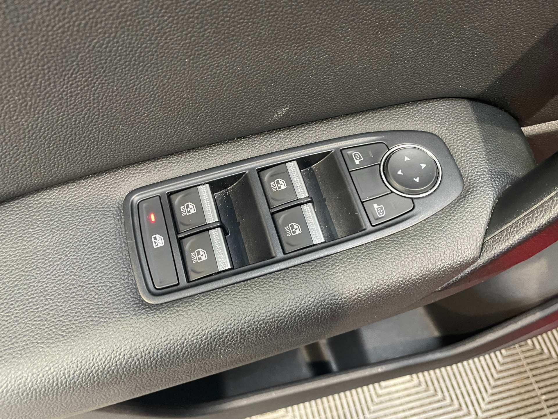 RENAULT CAPTUR mild hybrid 140 Techno