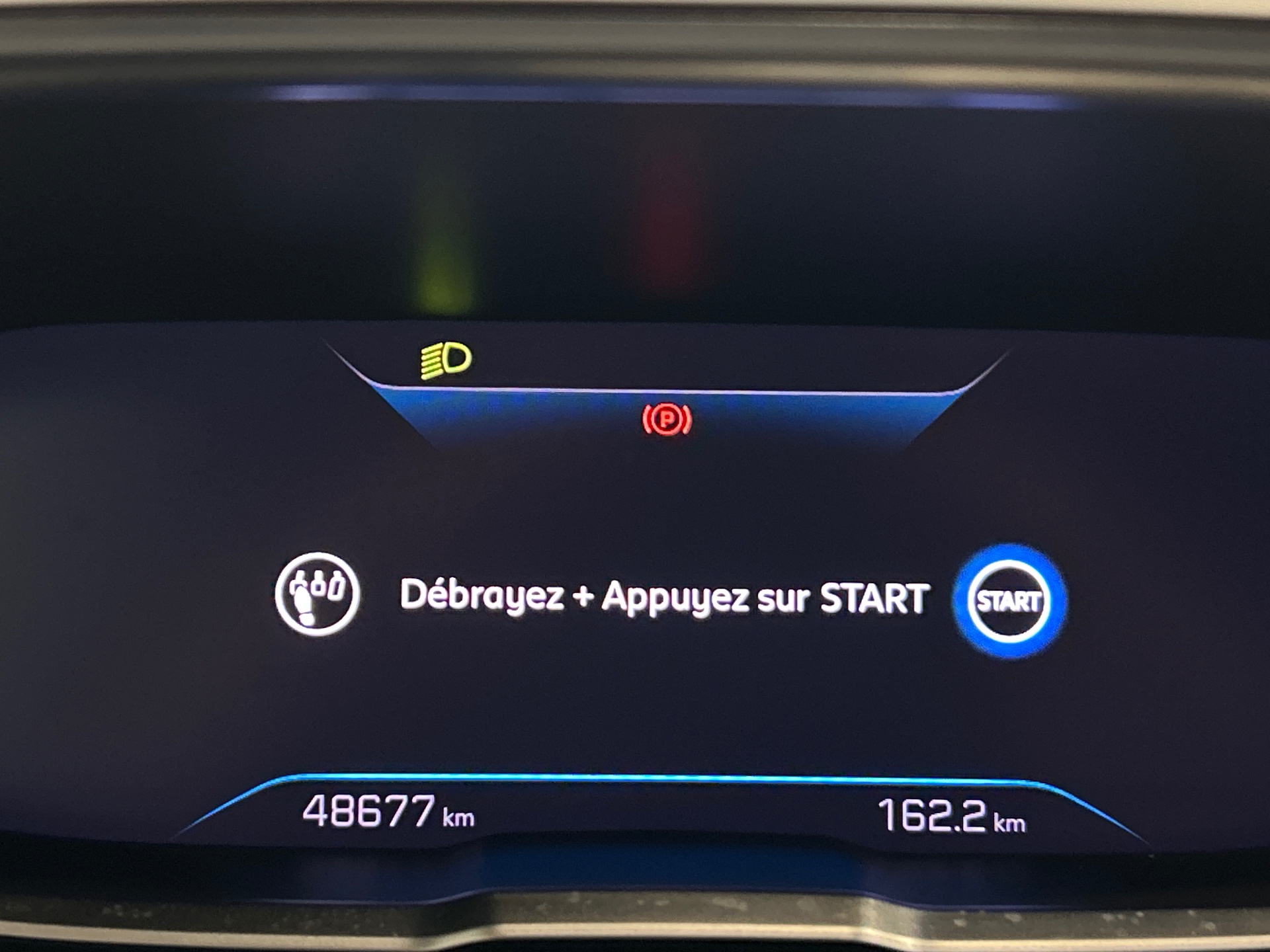 PEUGEOT 3008 ALLURE PACK PTECH 130 S&S BVM6