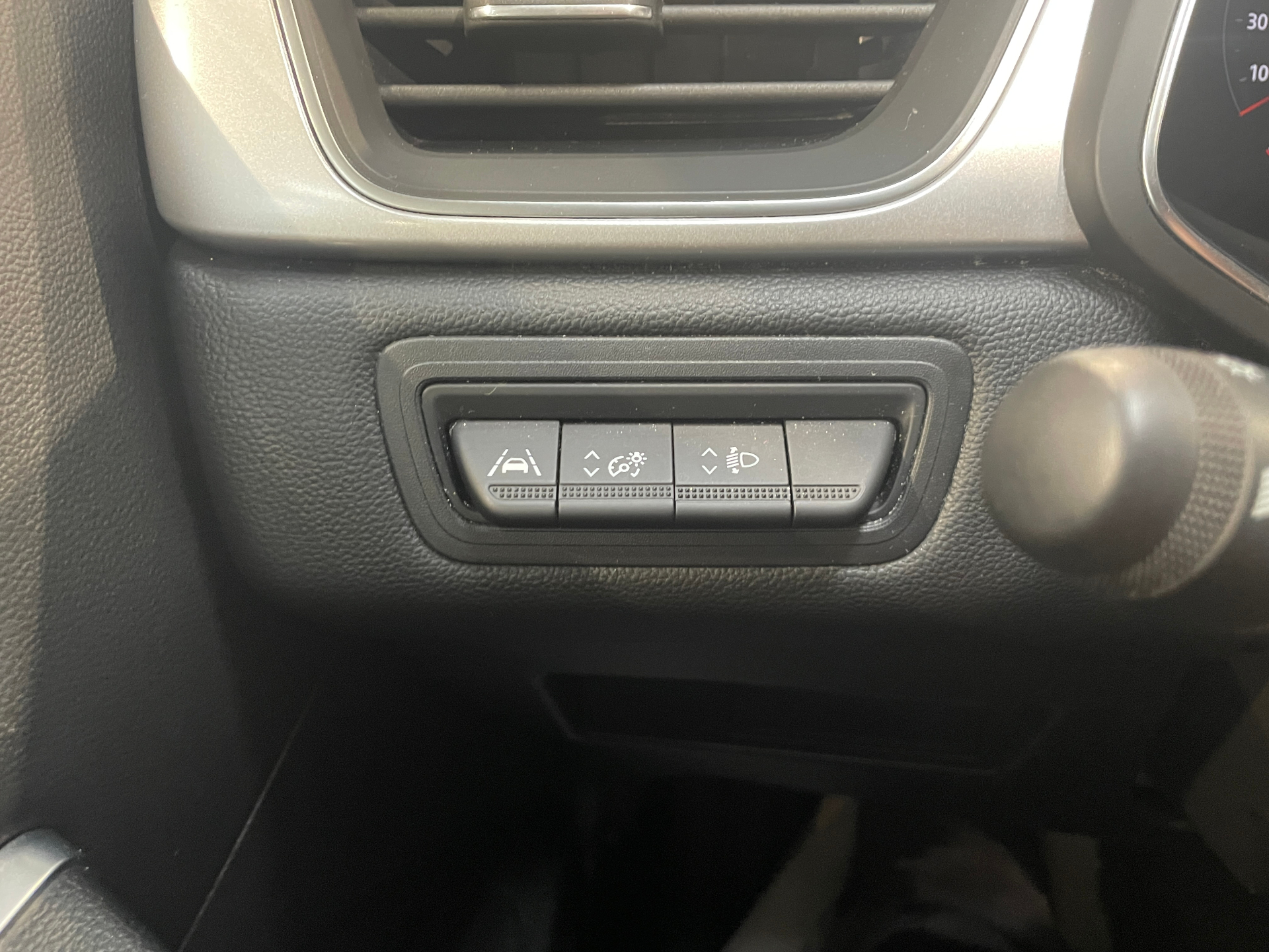 RENAULT CAPTUR mild hybrid 140 Techno
