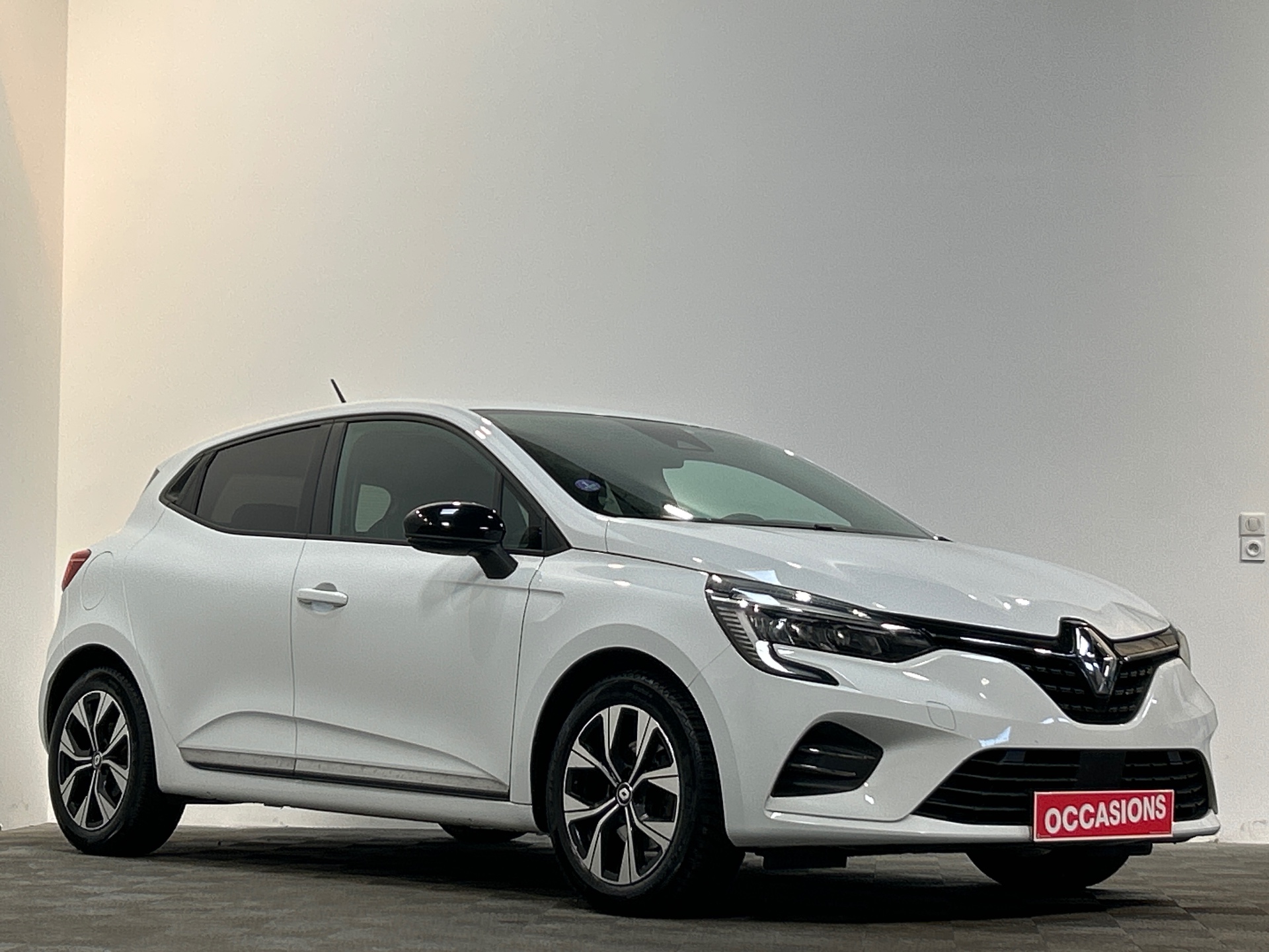 RENAULT CLIO V E-Tech full hybrid 145 Evolution